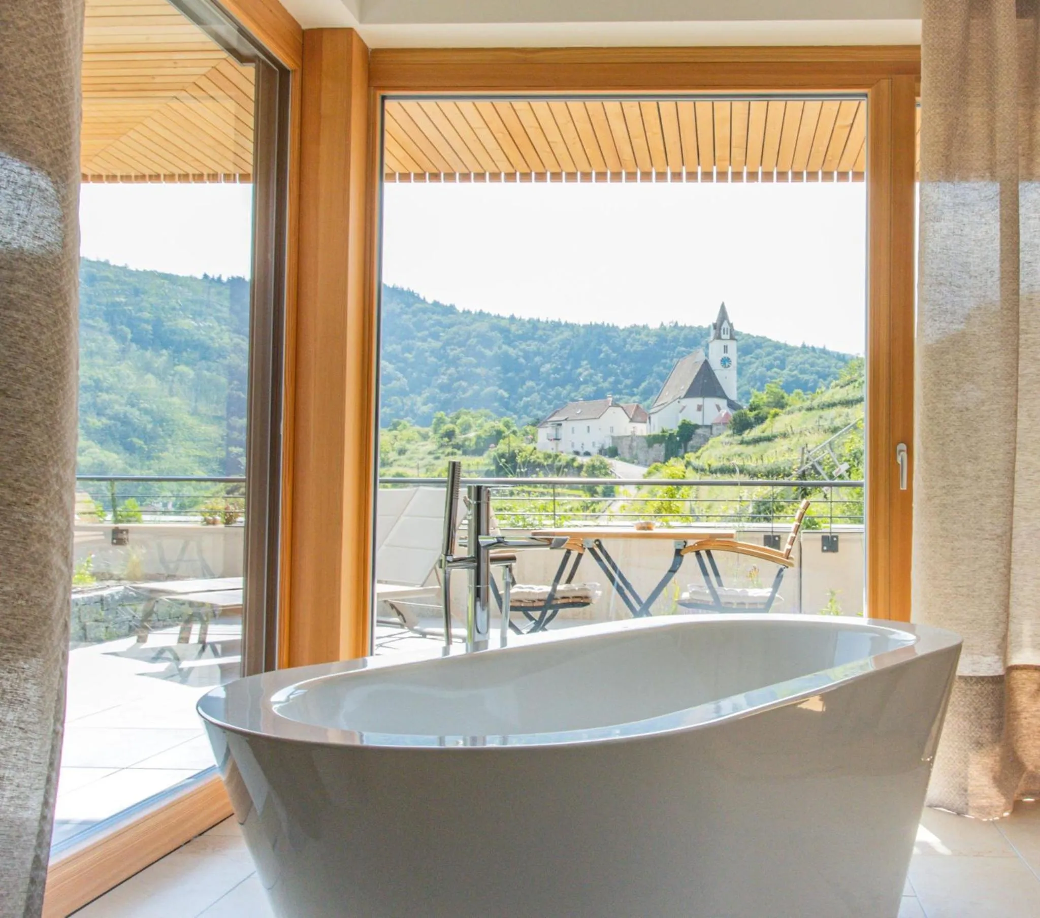 Natural landscape in Weinhaus Nigl - Hotel, Restaurant und Spa