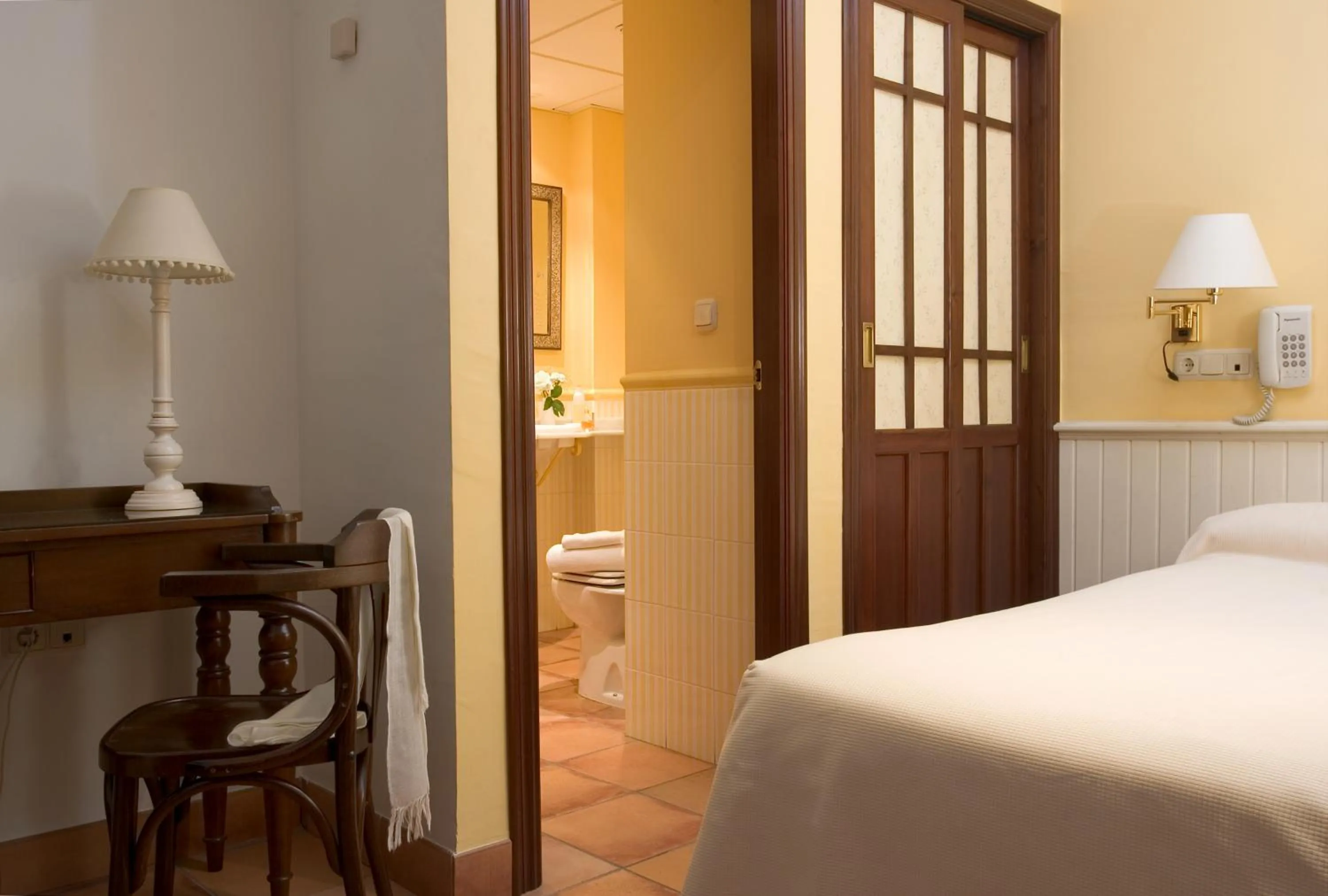 Property building, Bed in Hotel Veracruz