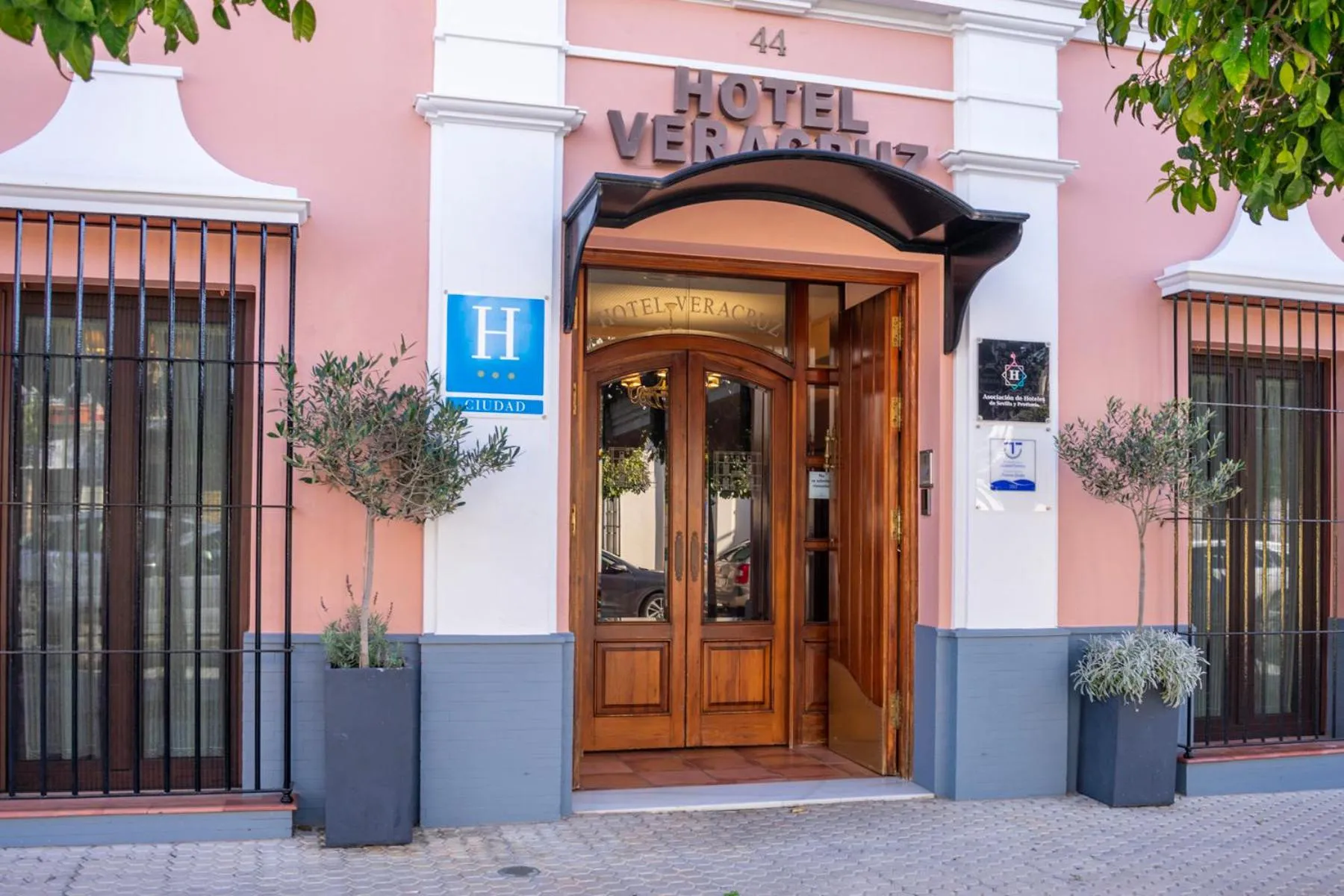 Facade/entrance in Hotel Veracruz