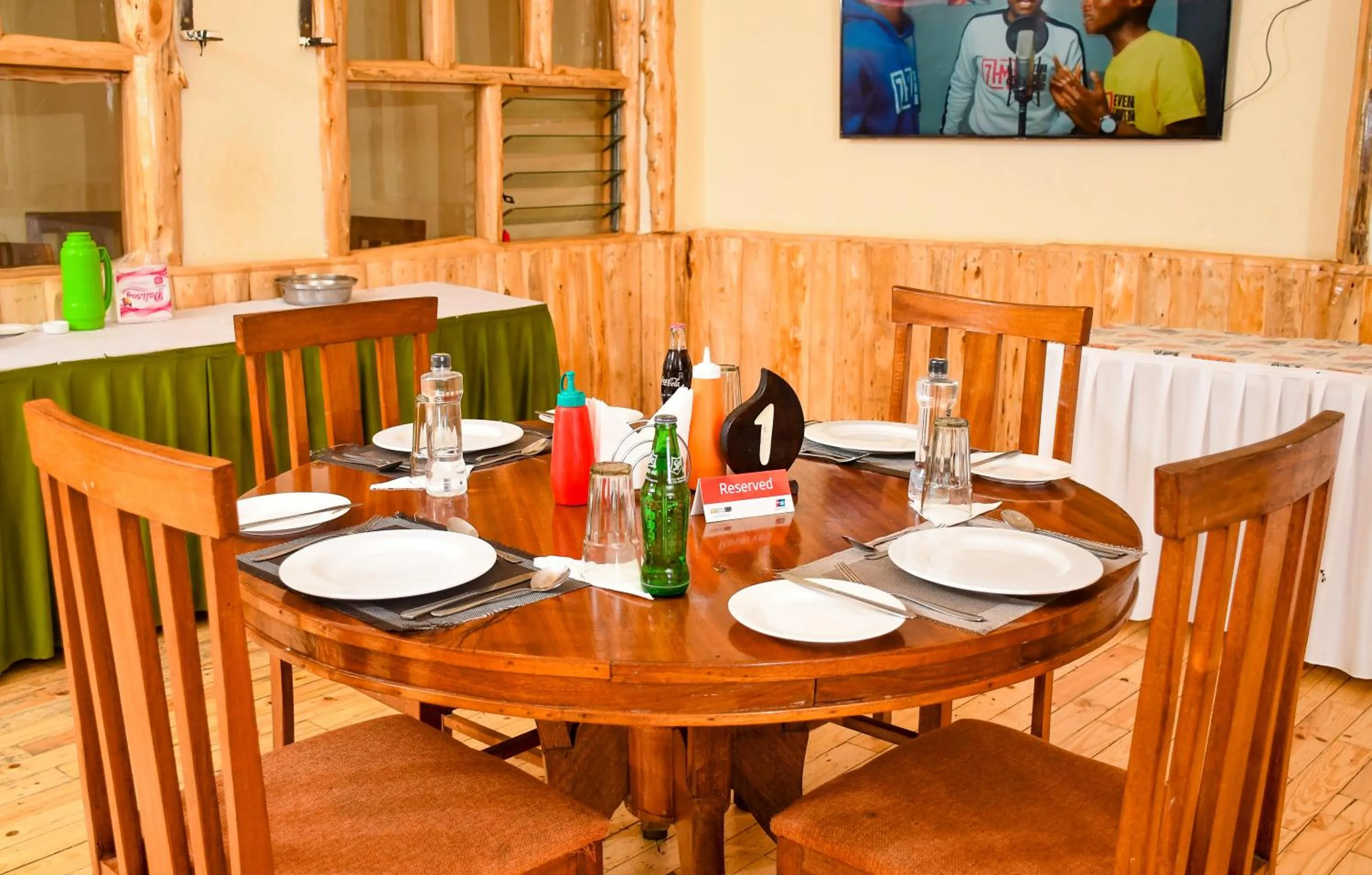 Restaurant/places to eat in Naivasha Peppercorn Holiday Resort