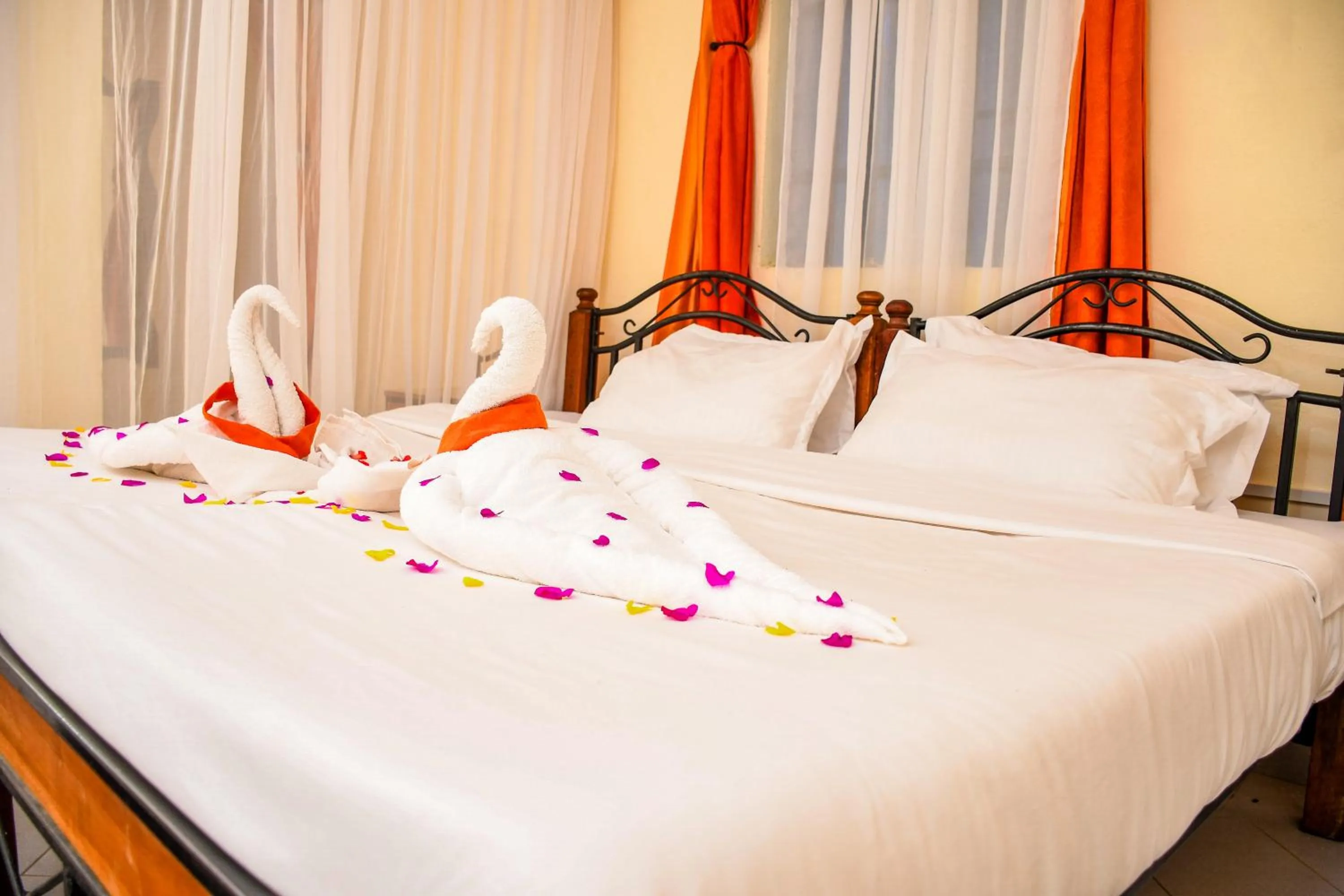 Bed in Naivasha Peppercorn Holiday Resort