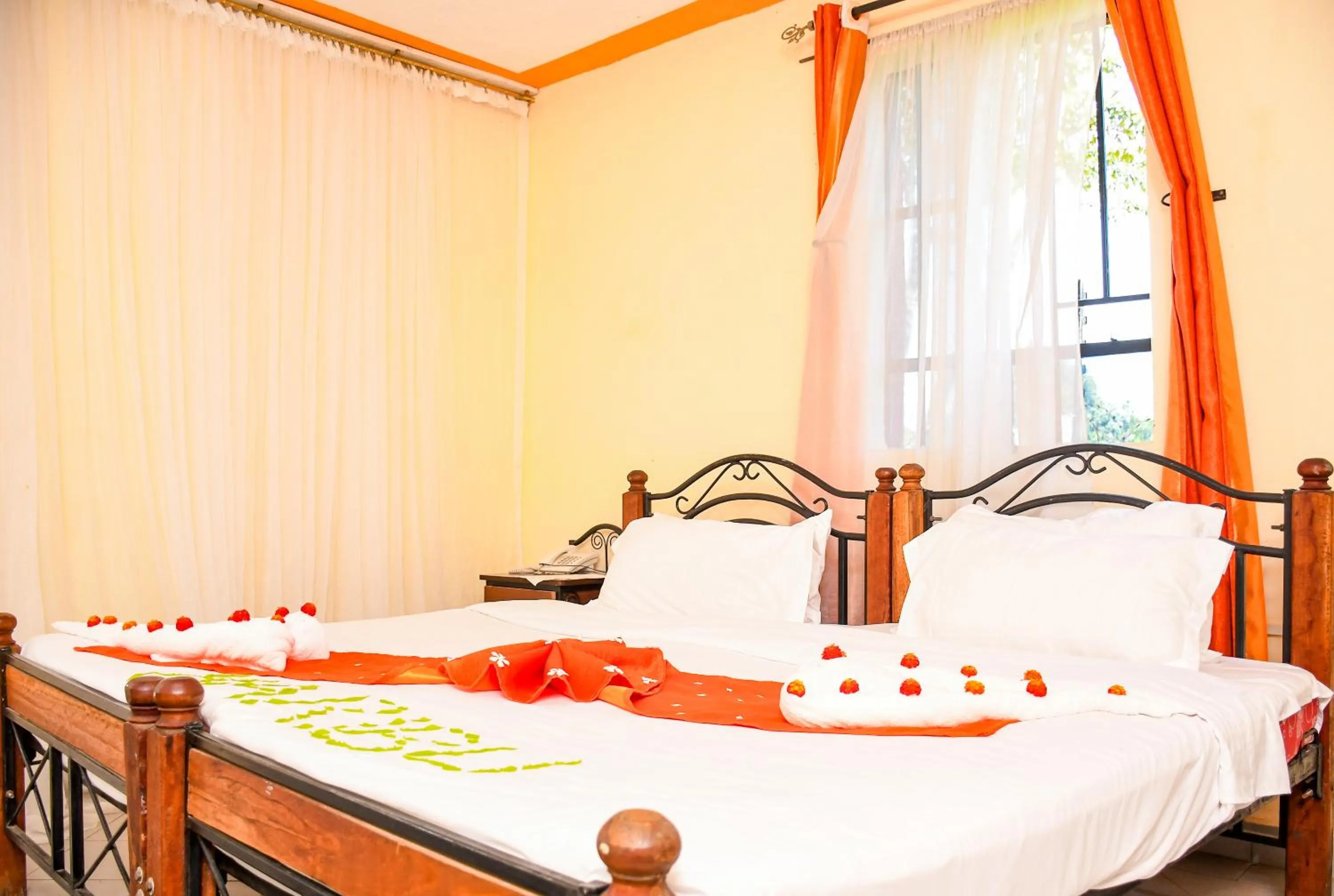 Bed in Naivasha Peppercorn Holiday Resort