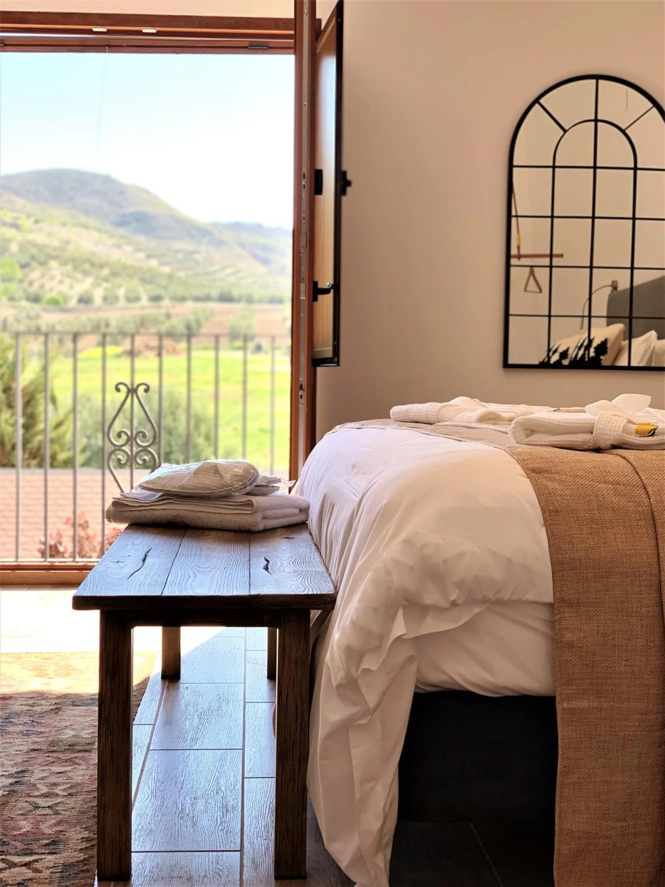 Bedroom, Bed in El Amparo