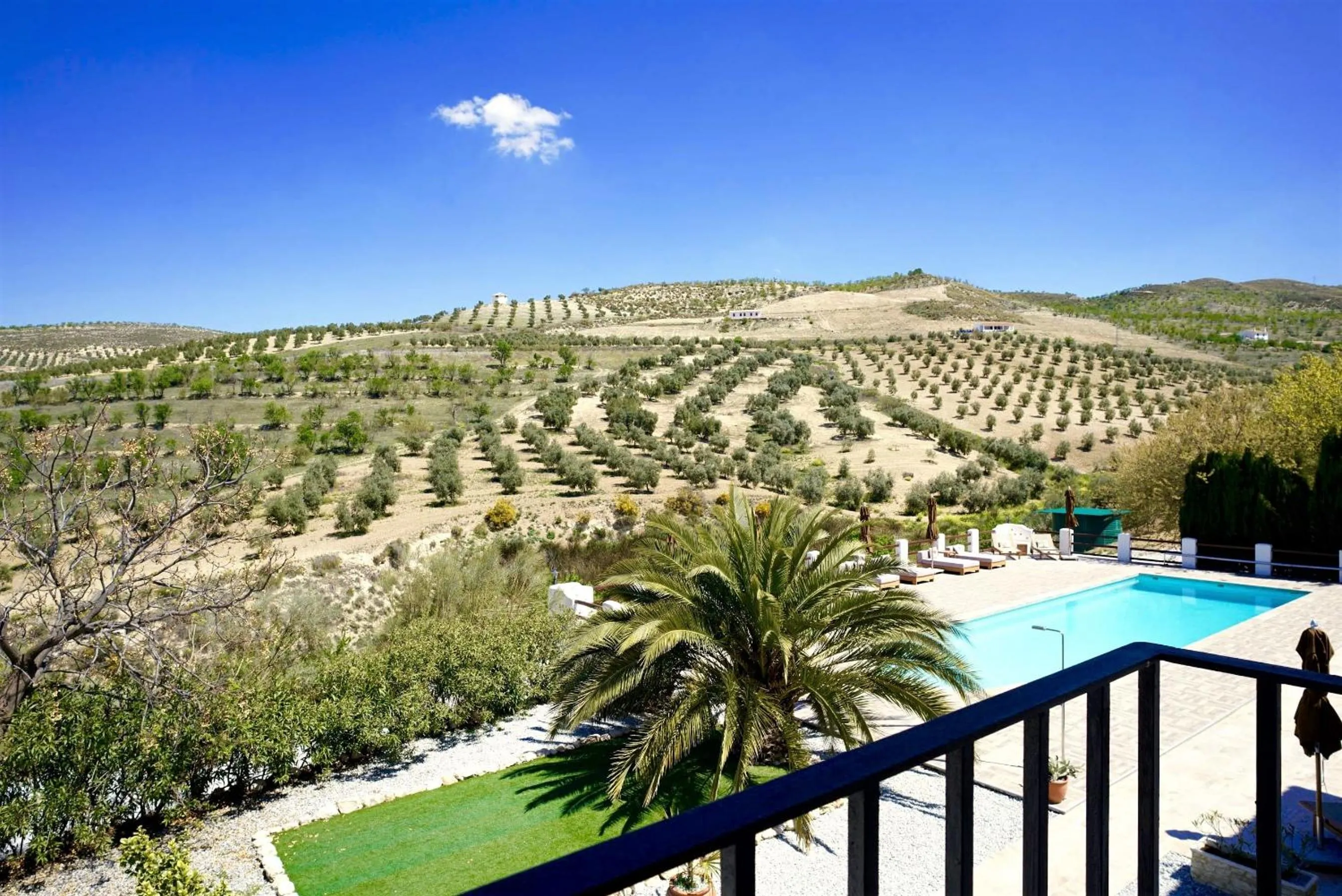 Mountain view in El Amparo