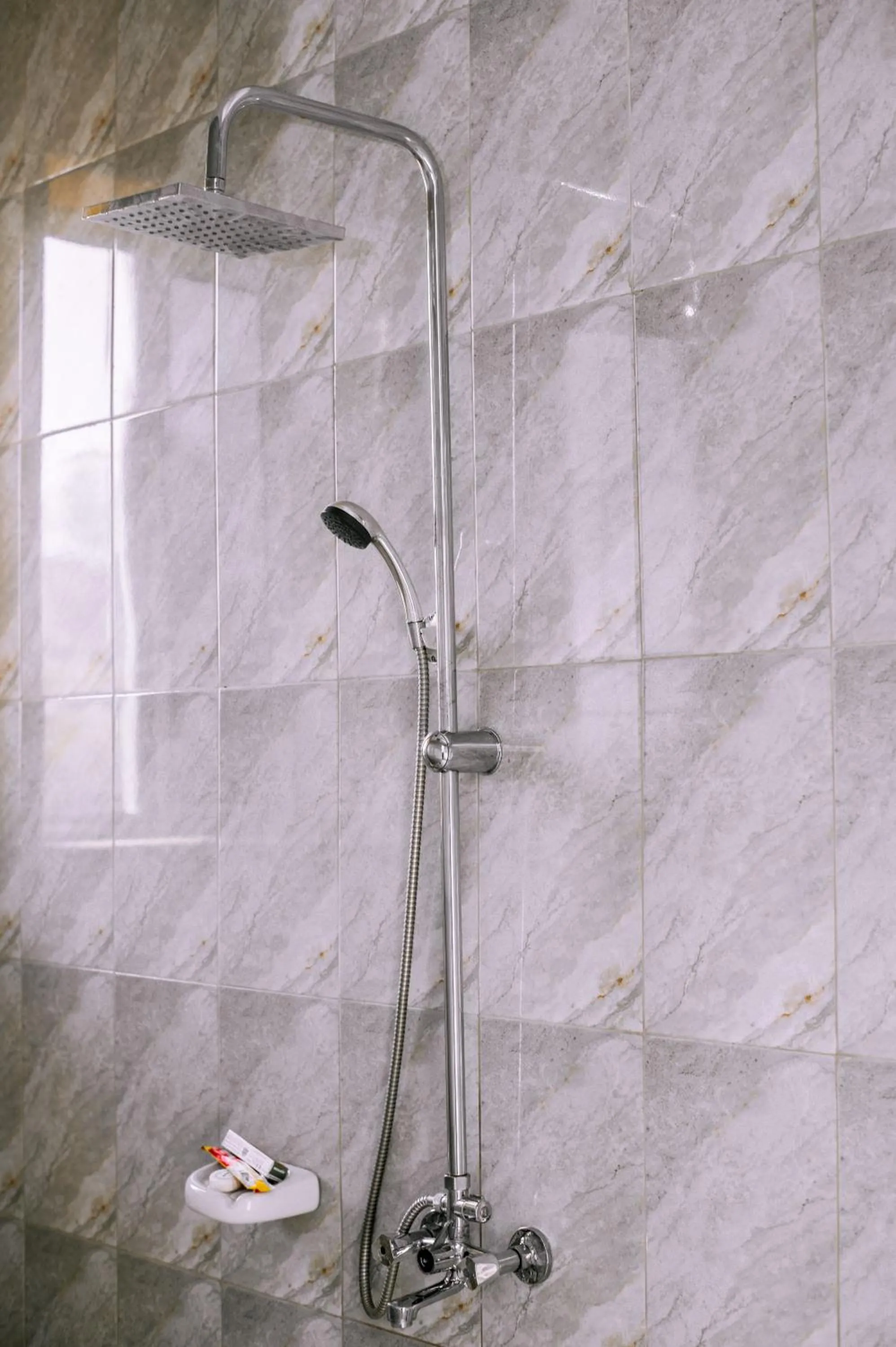 Shower in Cashewnut Hotel