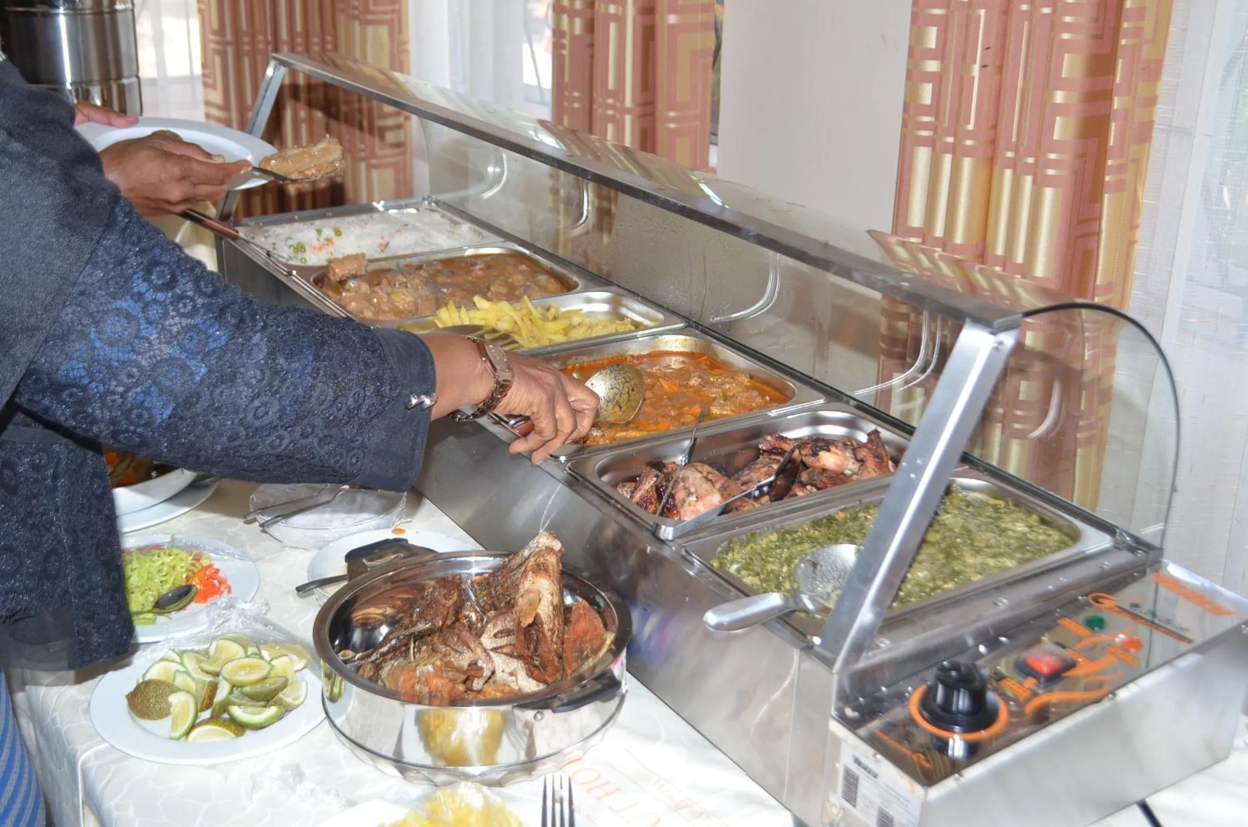 Lunch in Cashewnut Hotel