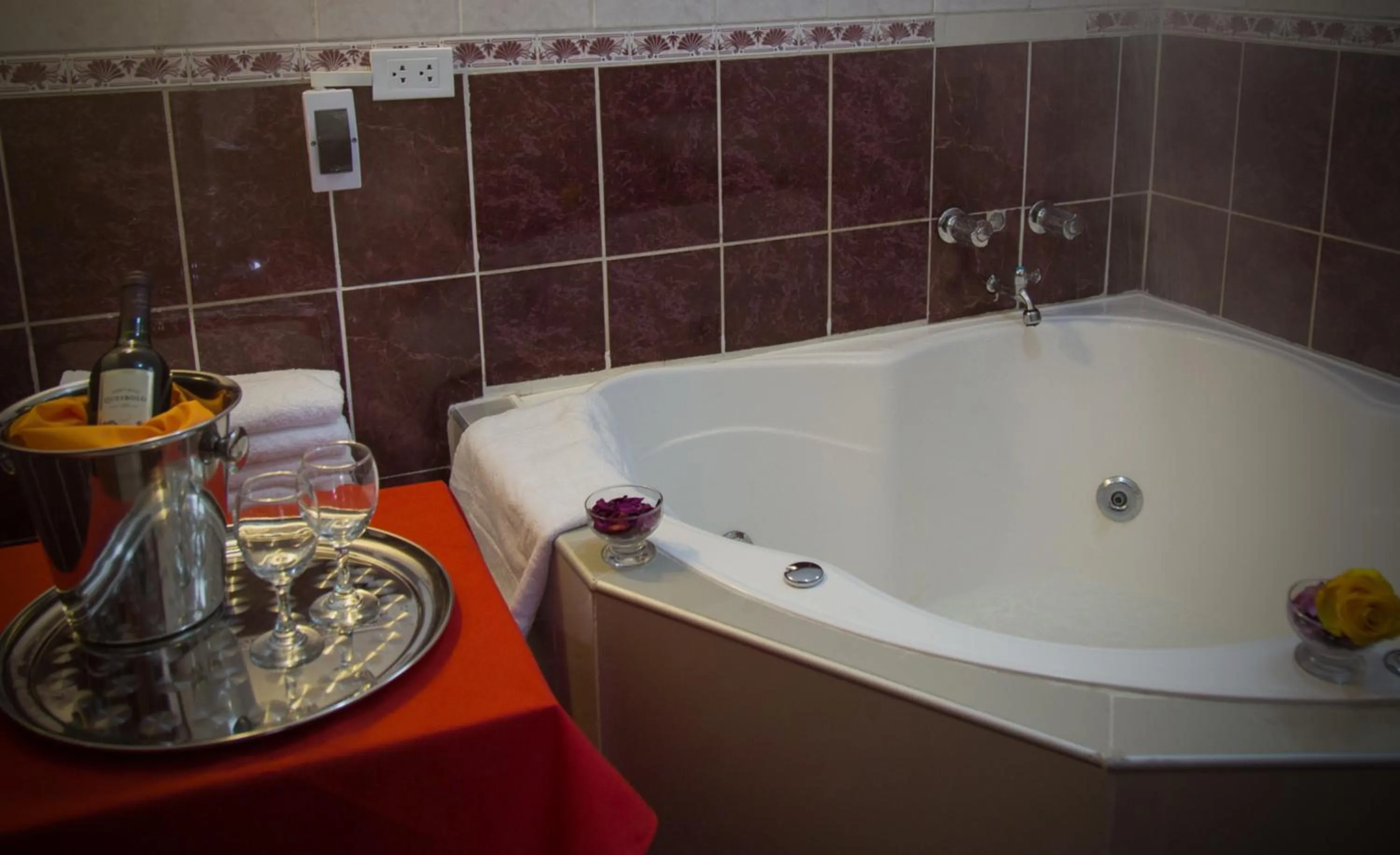 Shower in Hotel Peru Real