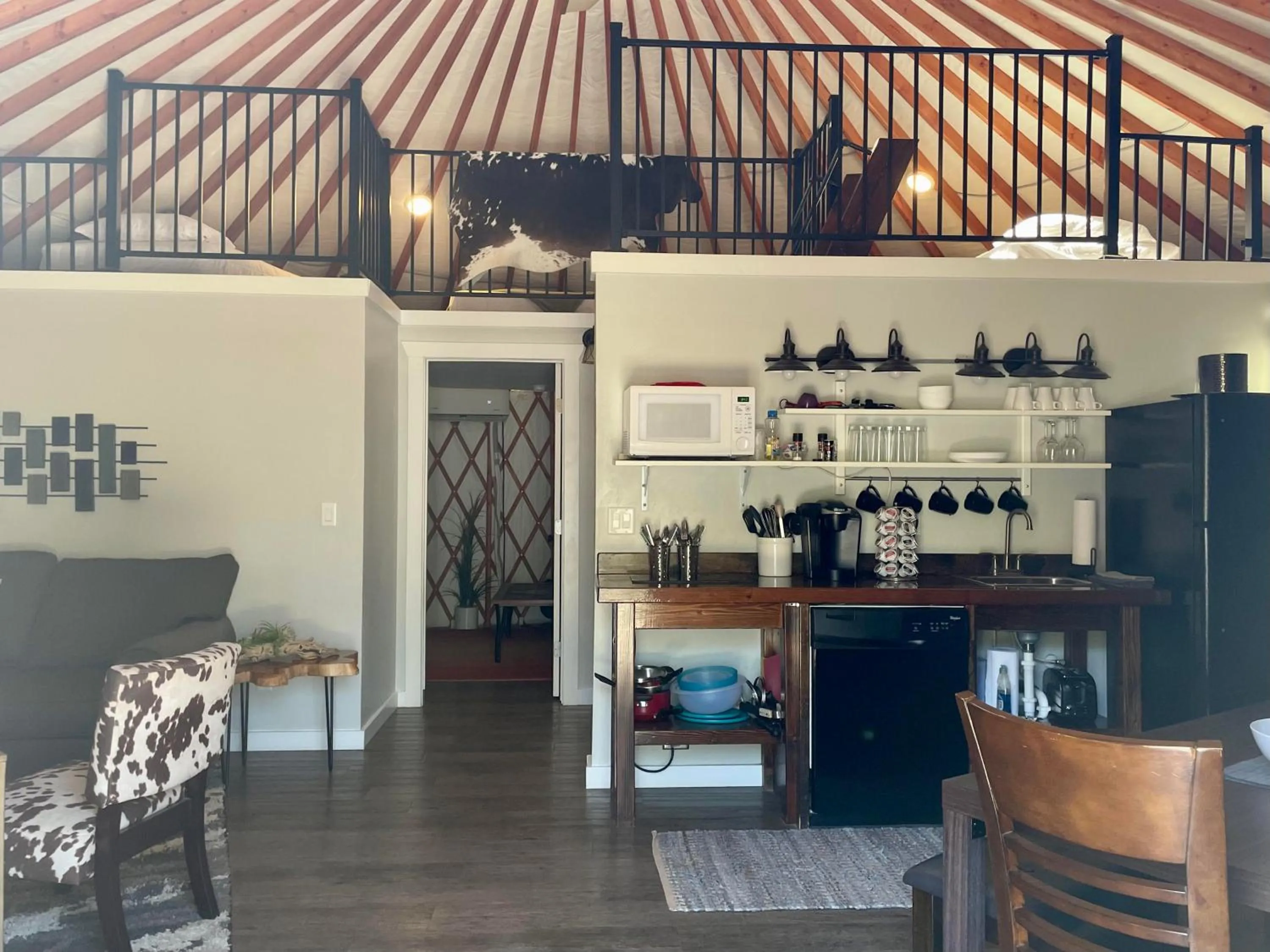 Kitchen or kitchenette in Escalante Yurts - Luxury Lodging