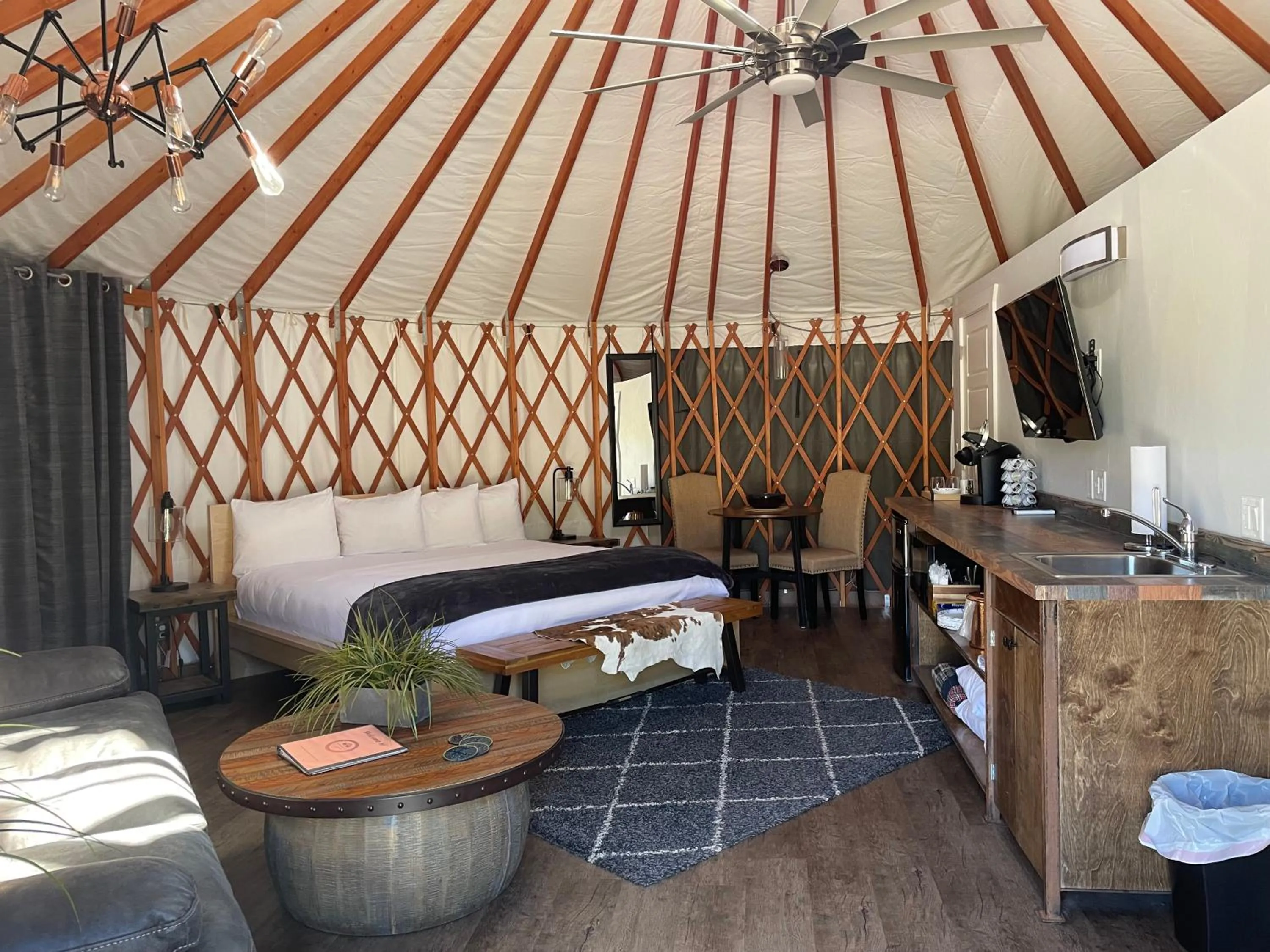 Bed in Escalante Yurts - Luxury Lodging