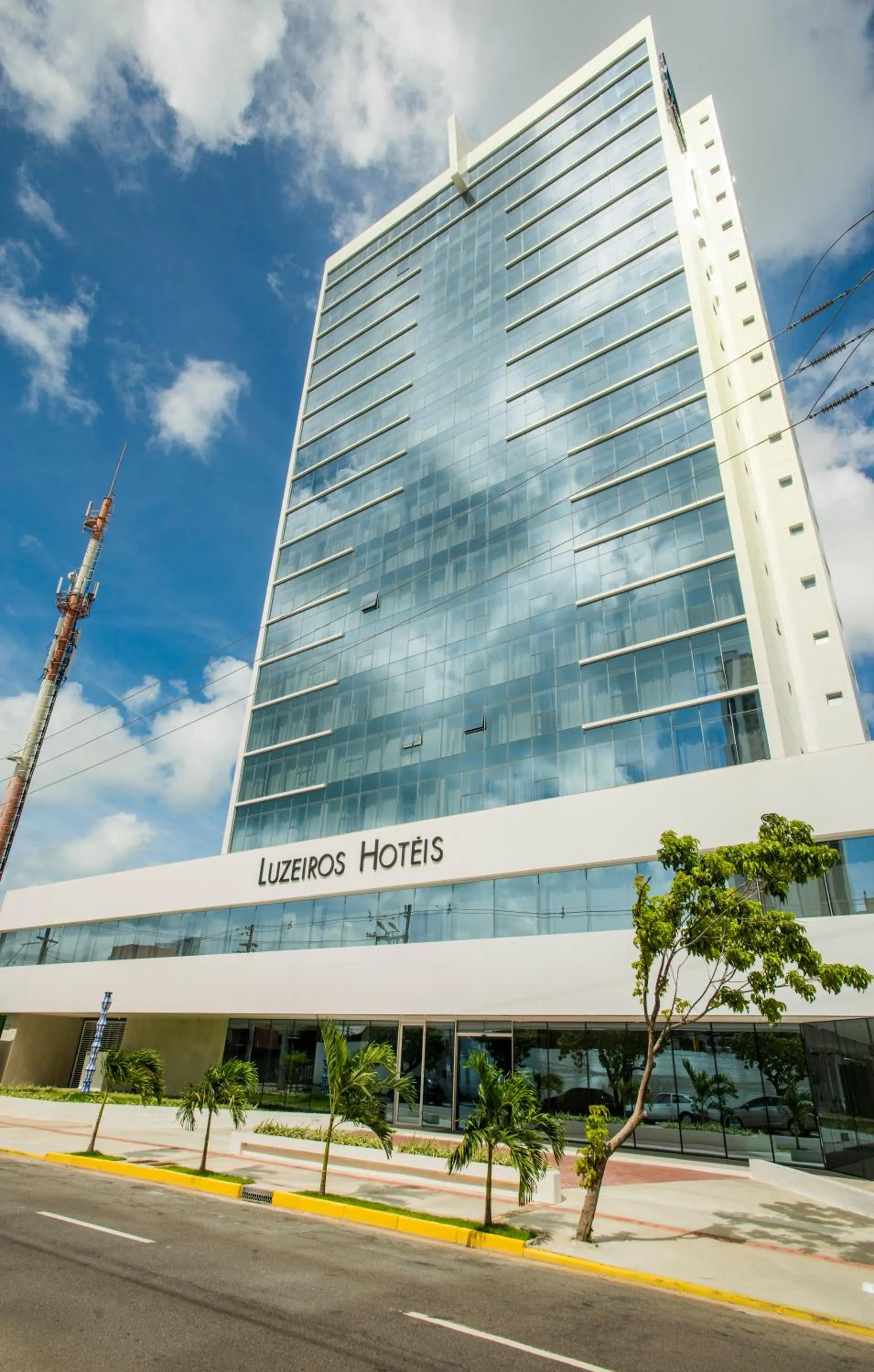 Facade/entrance in Hotel Luzeiros Recife