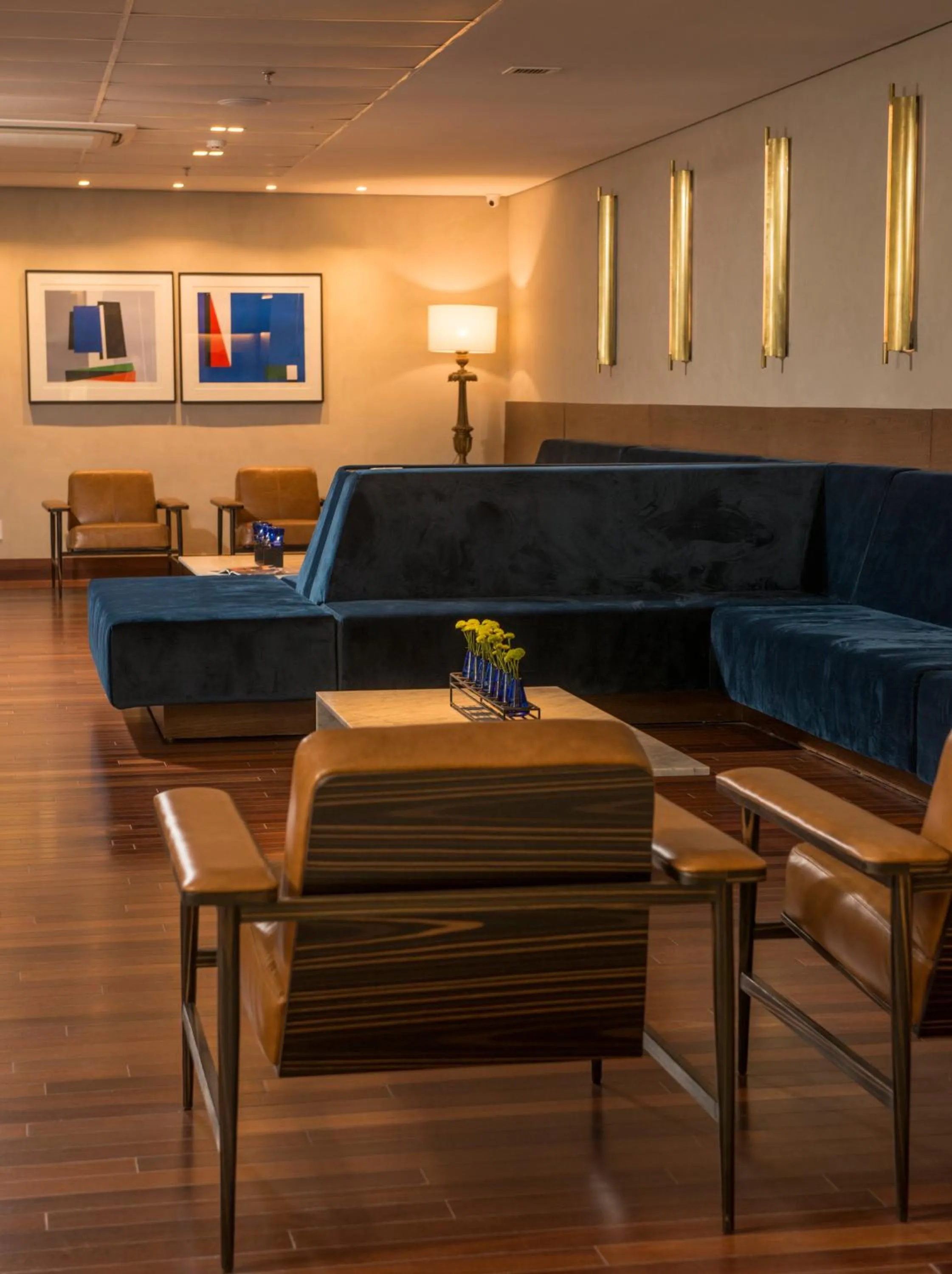 Communal lounge/ TV room in Hotel Luzeiros Recife