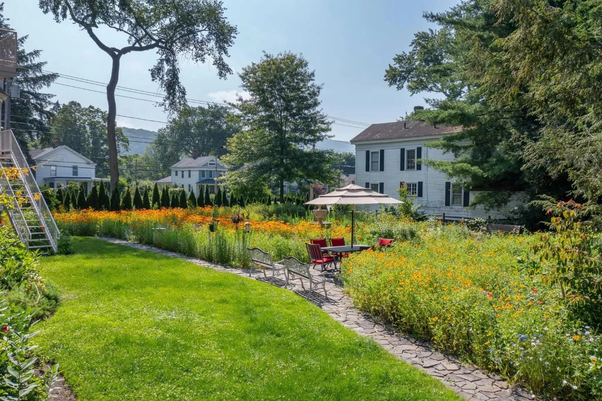 Garden in Wainwright Inn