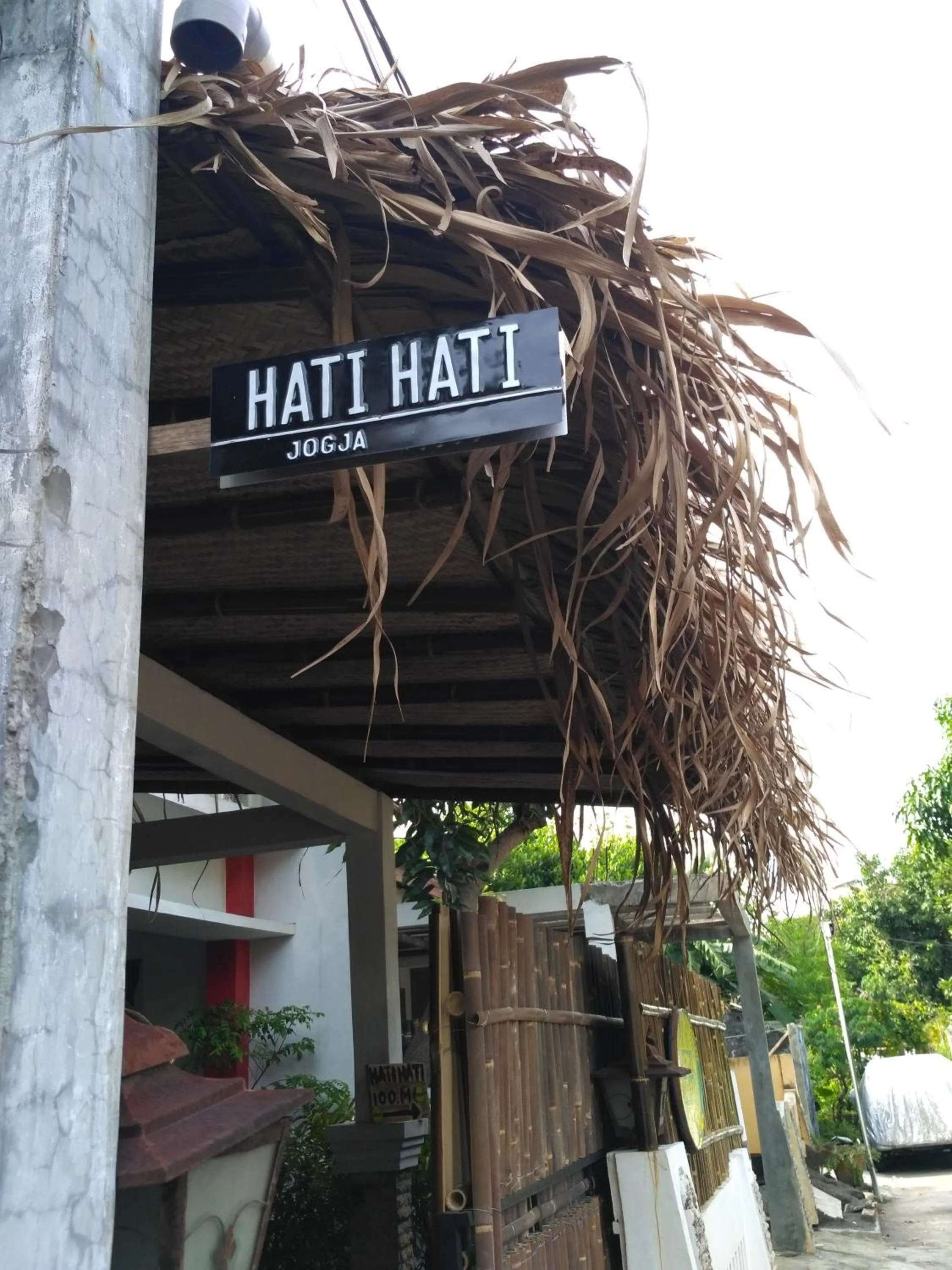 Logo/Certificate/Sign in Hati Hati