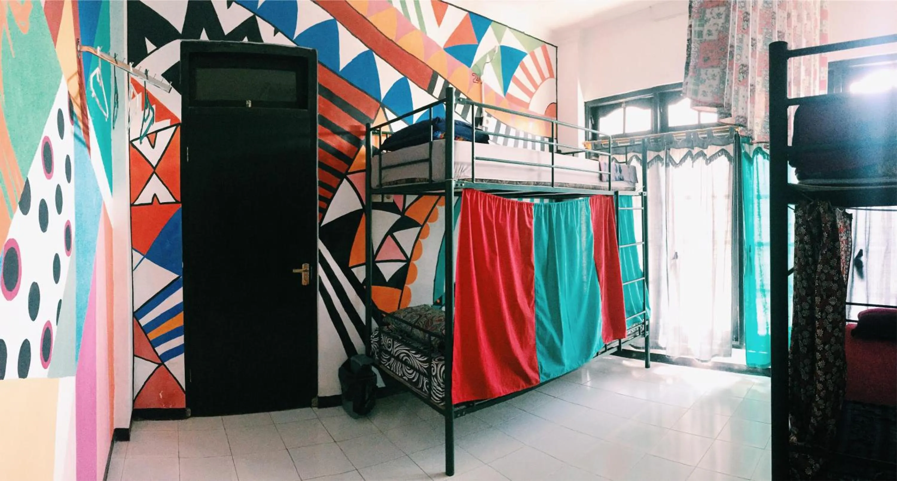 bunk bed in Hati Hati