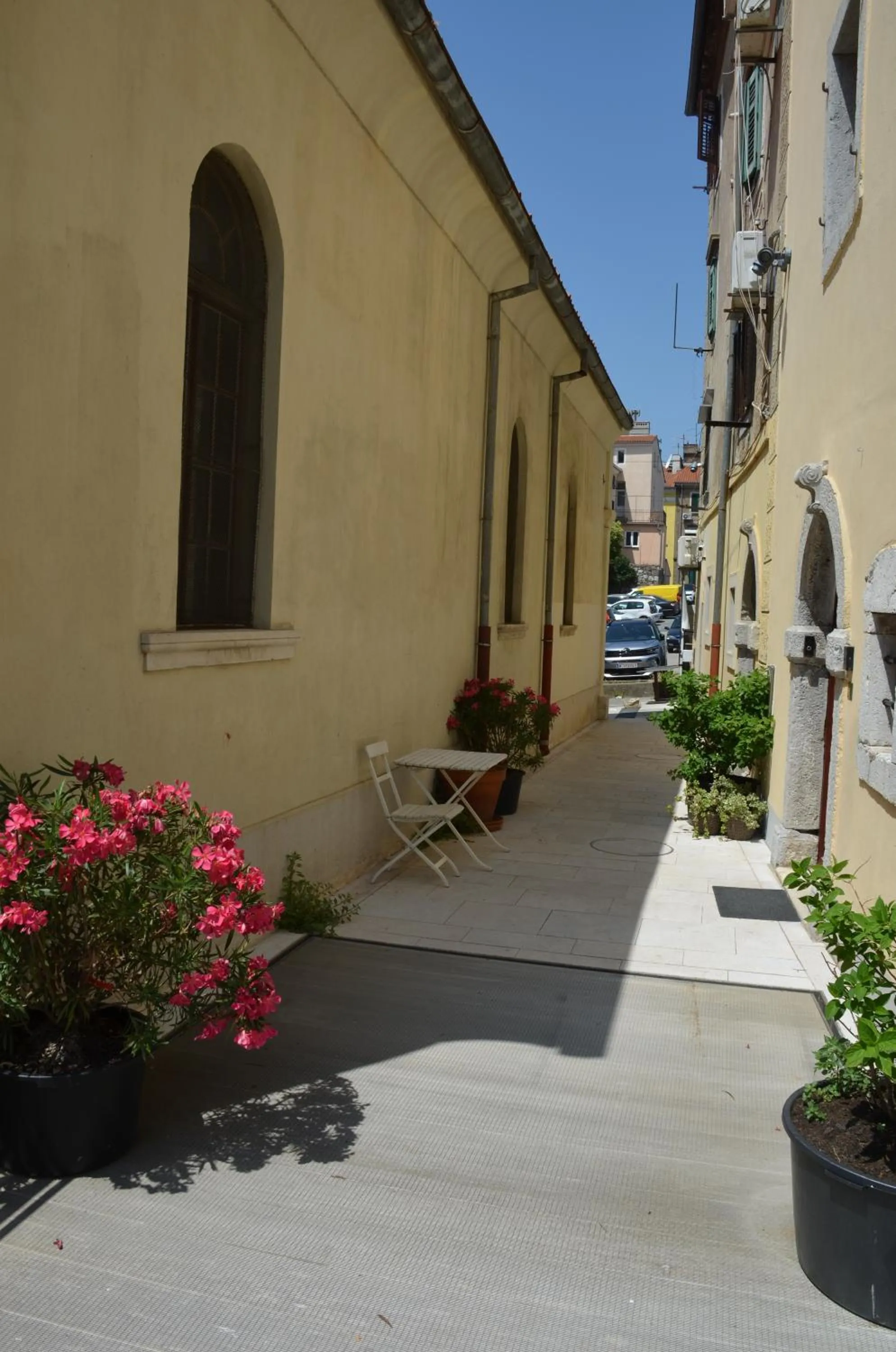 Property building in Old Town Inn