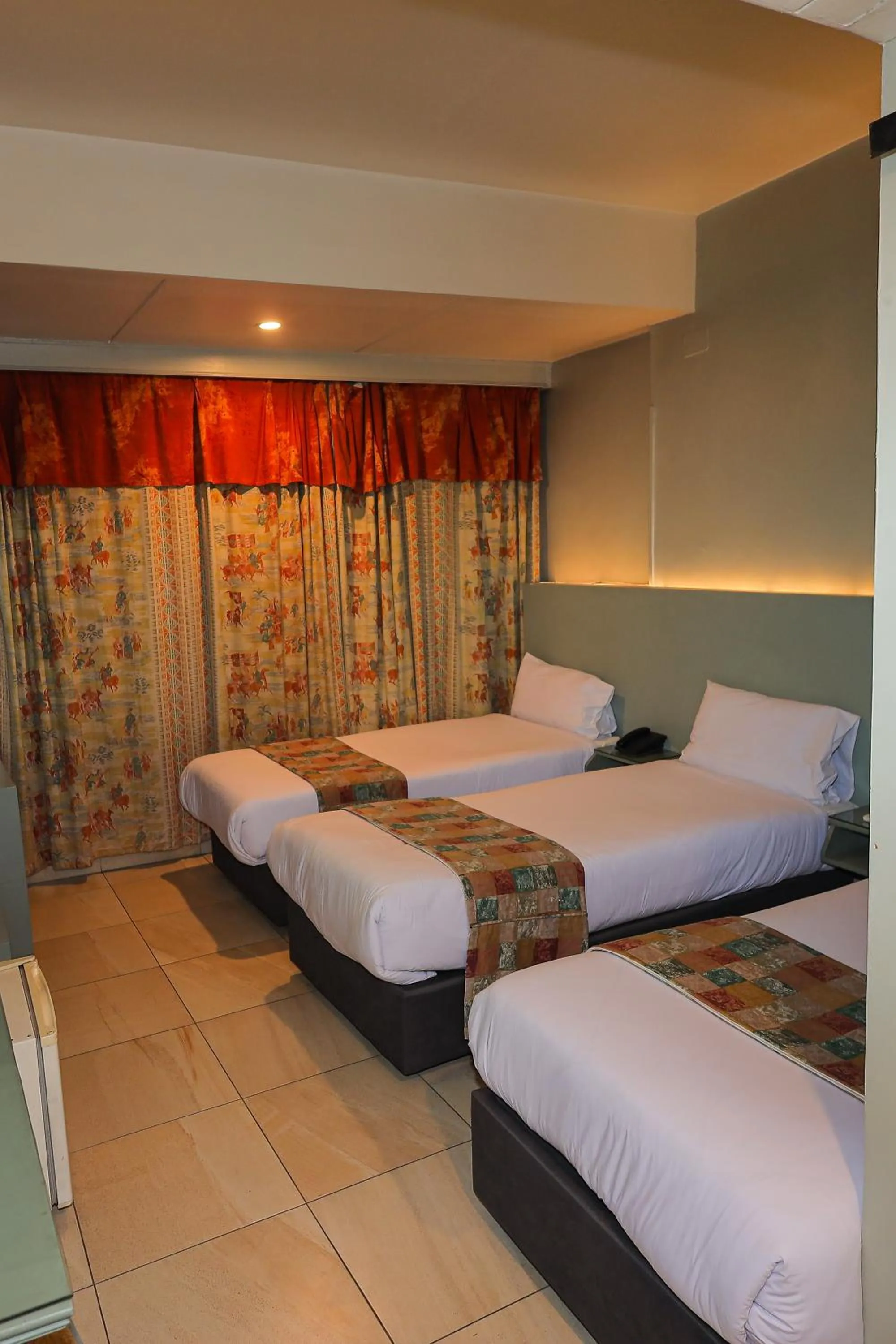 Photo of the whole room, Bed in Hapi Hotel