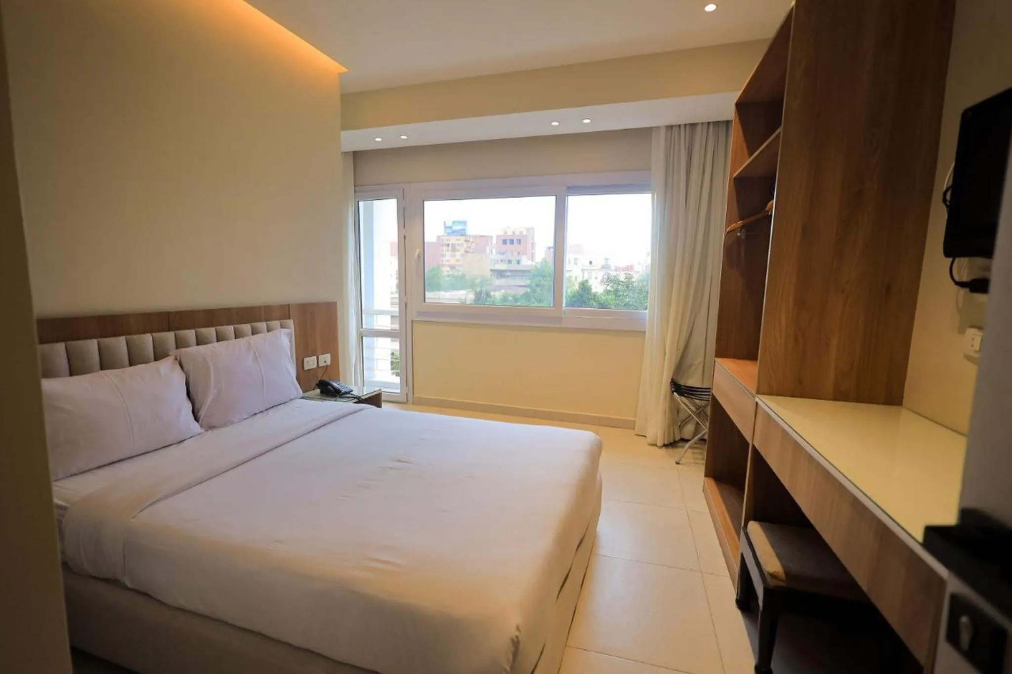 Photo of the whole room, Bed in Hapi Hotel