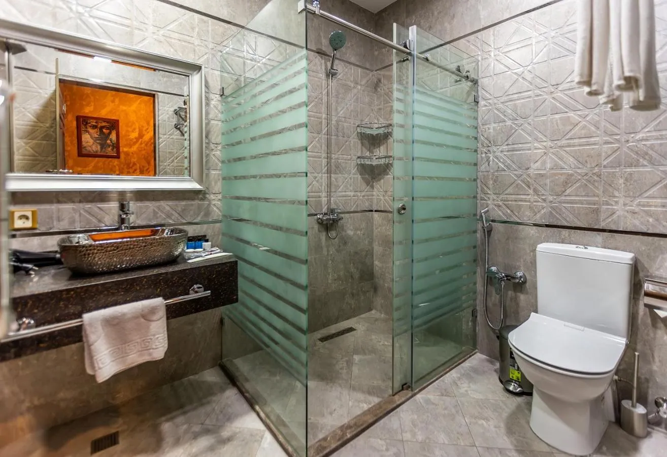Bathroom in Manor Luxury Hotel Baku
