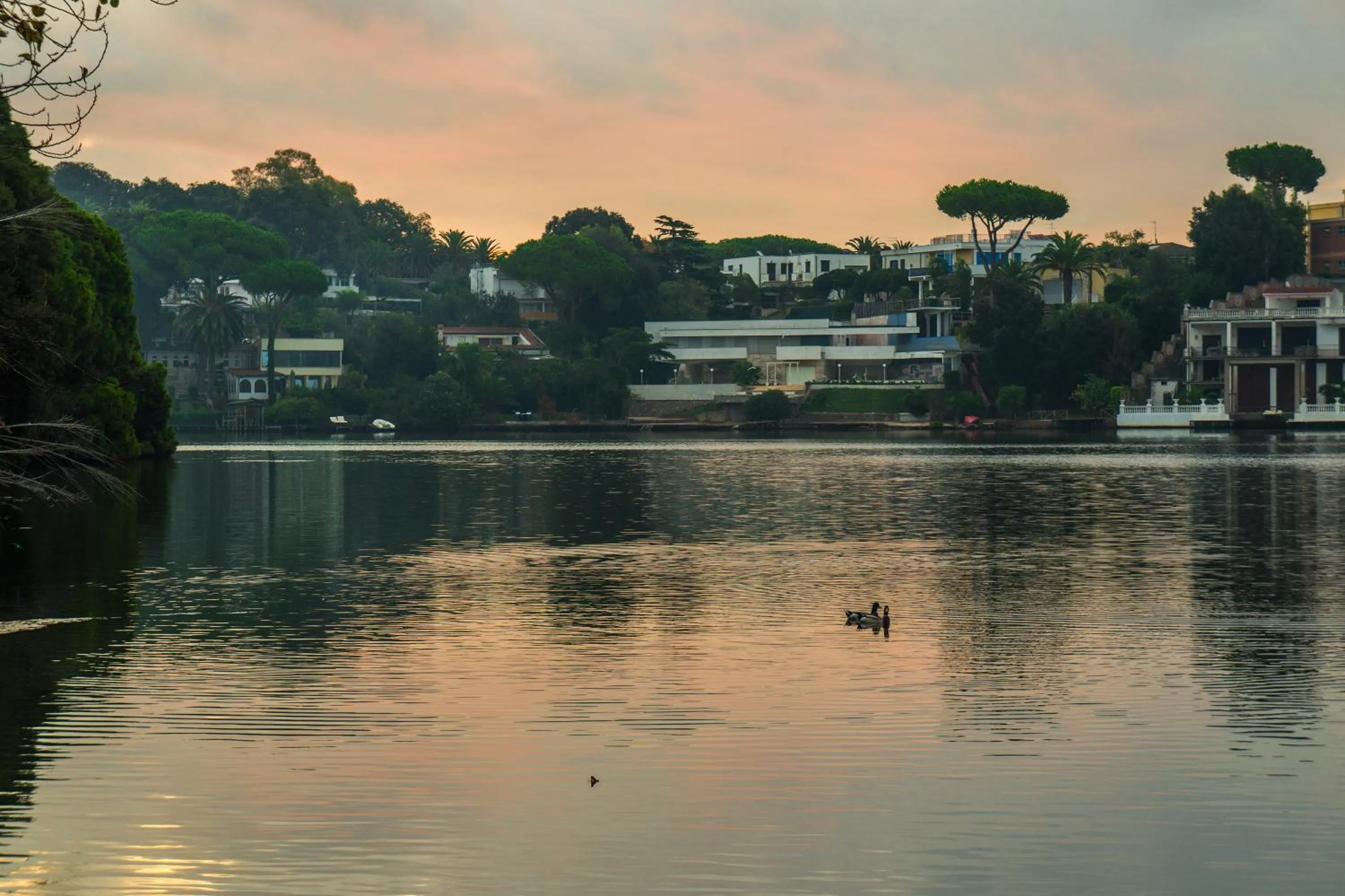 Lake view in Baia D'Oro