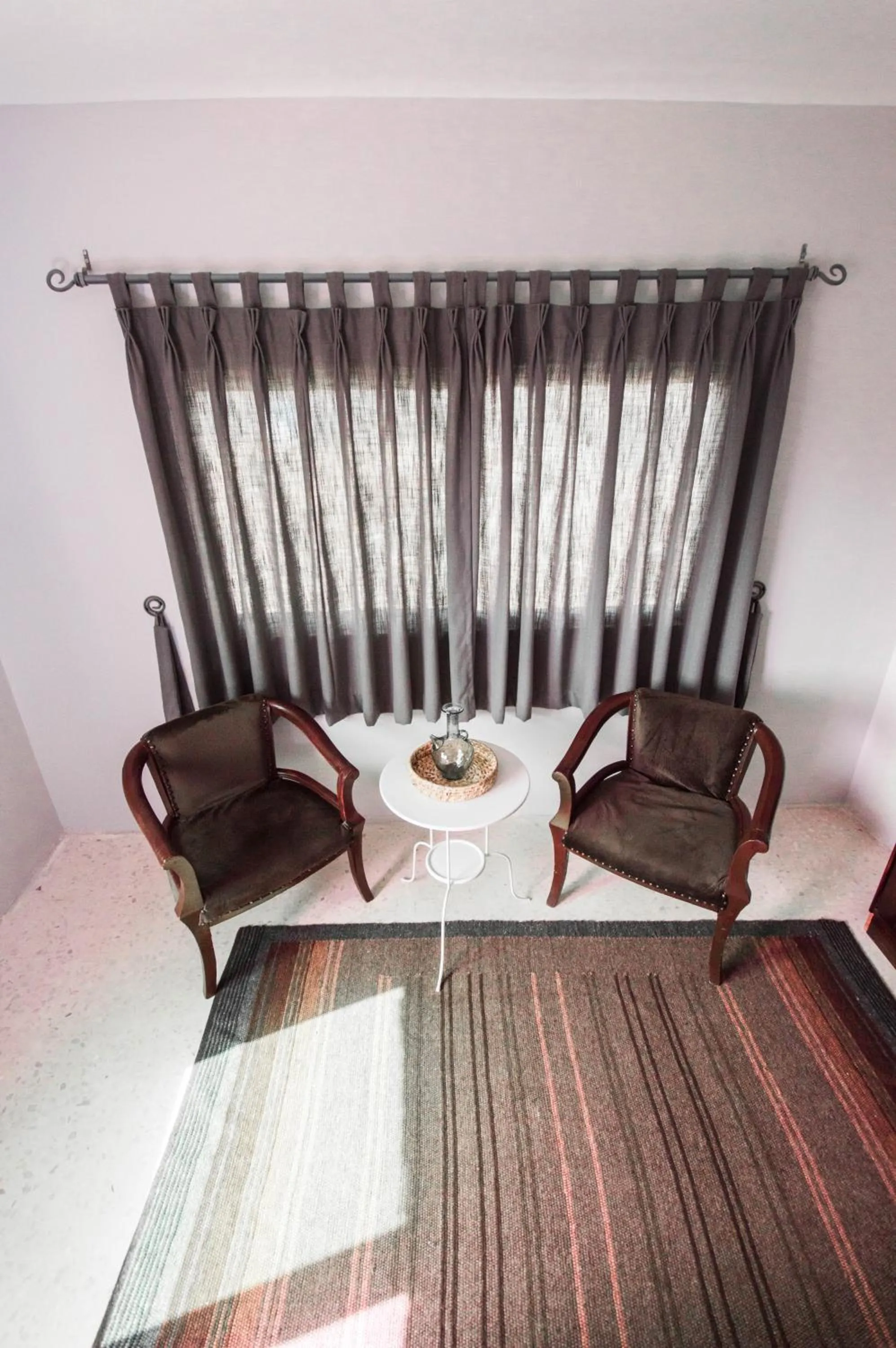 Seating area in Beit Al Baraka