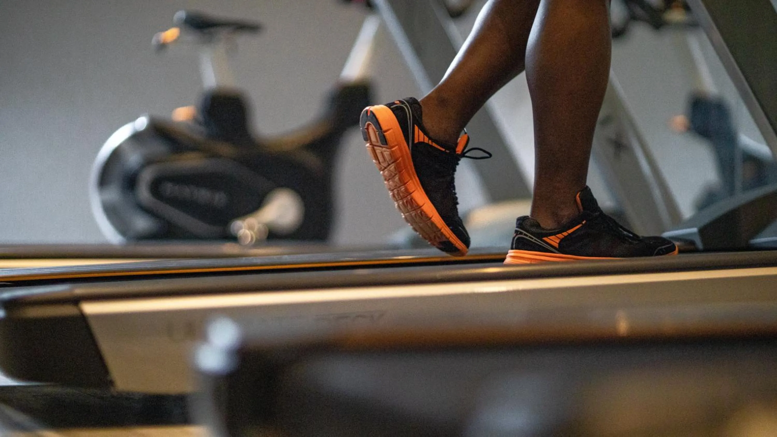 Fitness centre/facilities in voco Oxford Thames by IHG