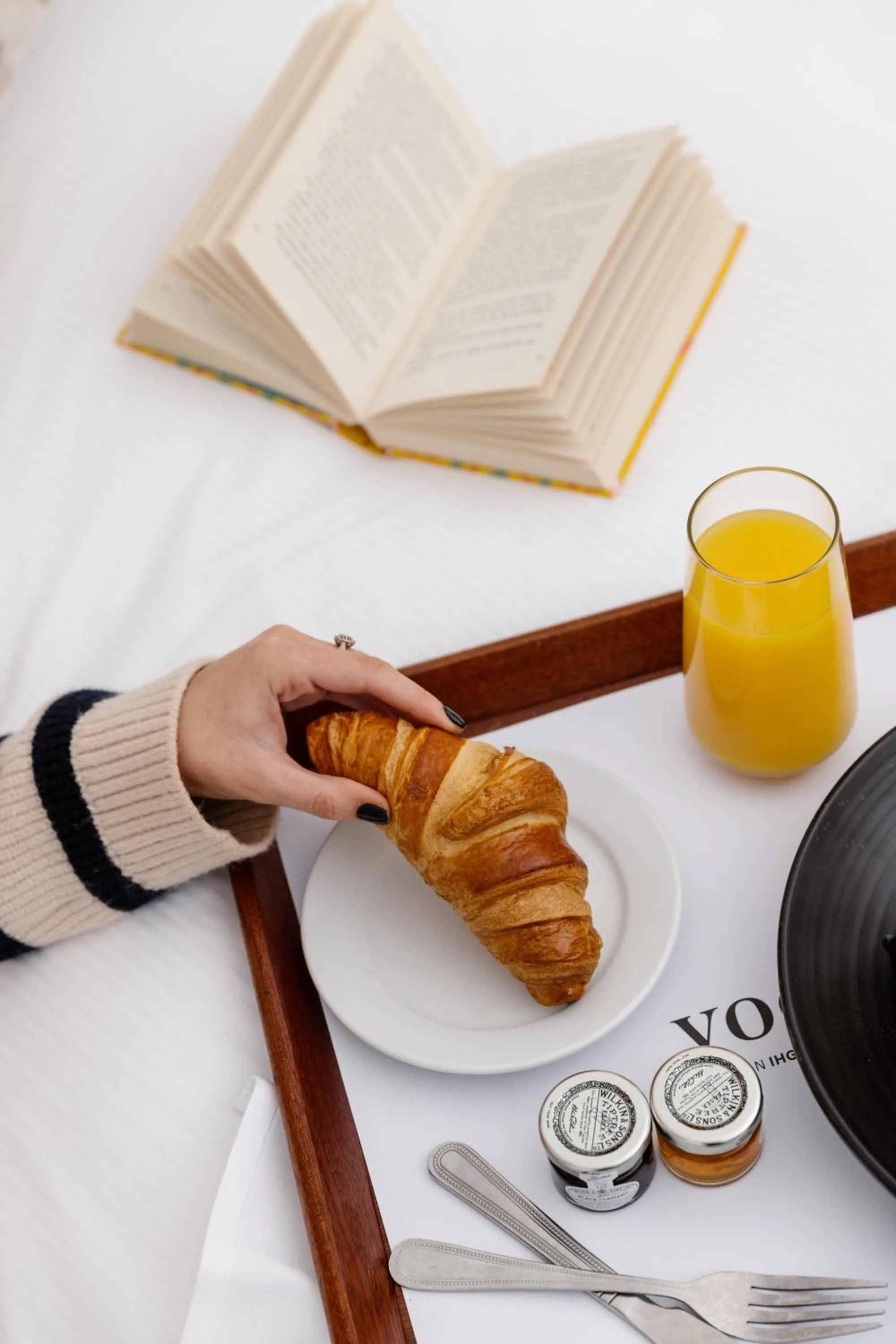 Breakfast in voco Oxford Thames by IHG