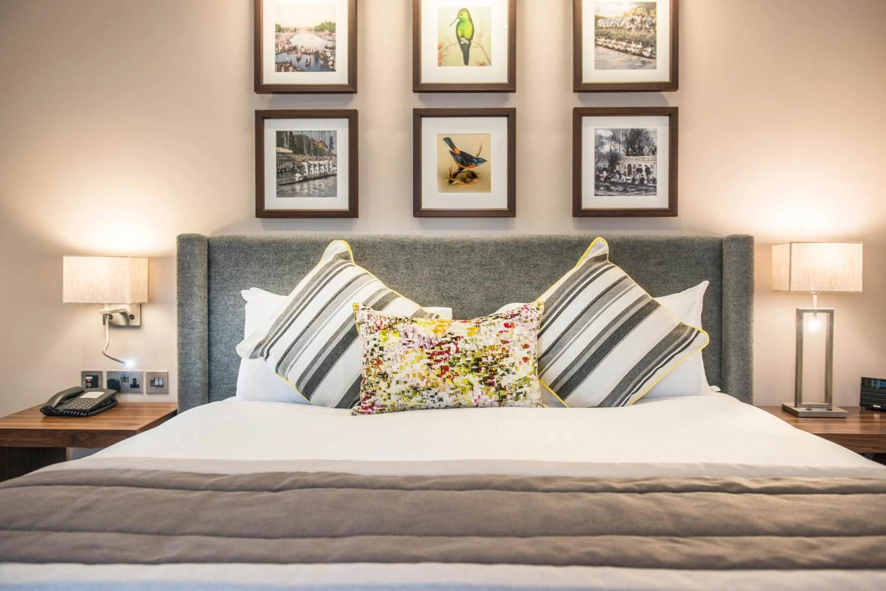 Bedroom, Bed in voco Oxford Thames by IHG