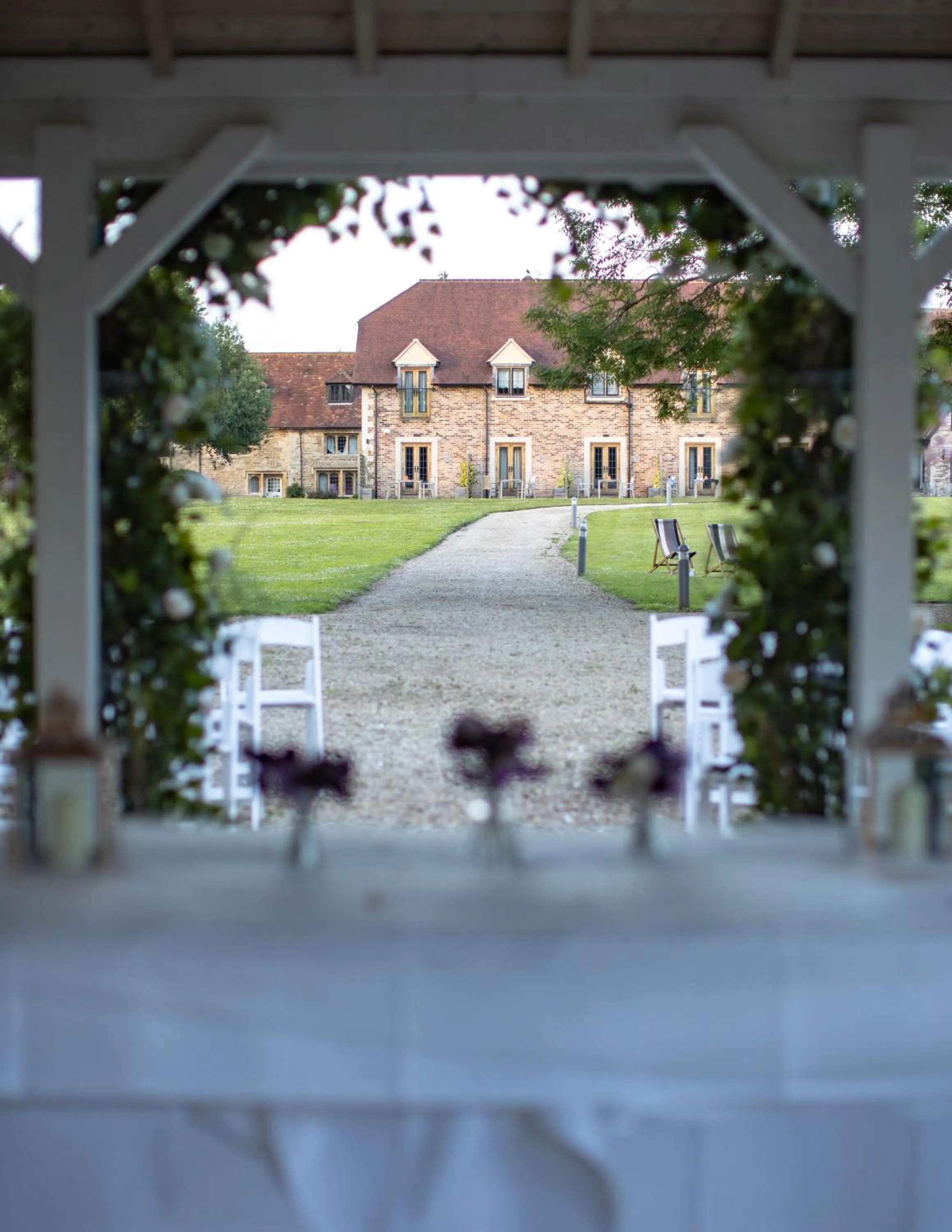 Property building in voco Oxford Thames by IHG