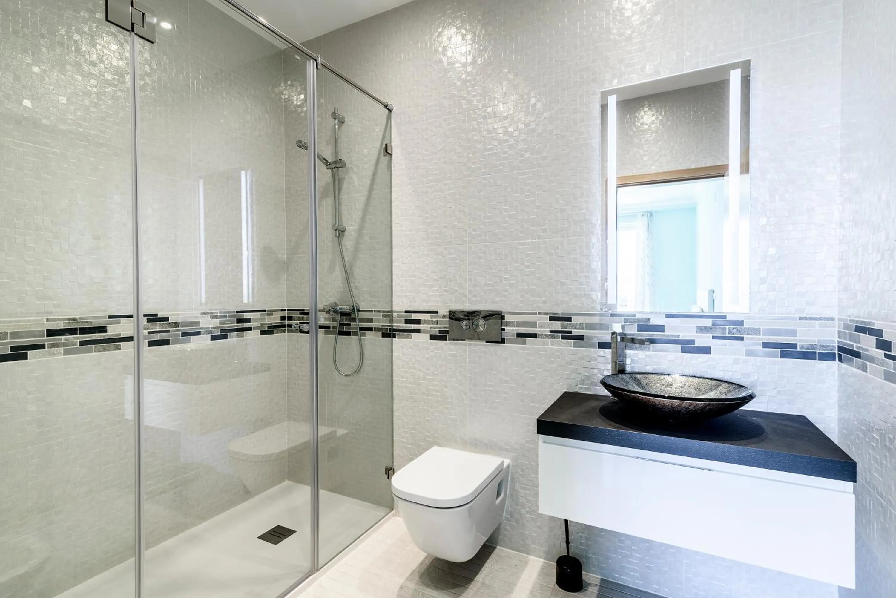 Bathroom in Porto de Mos Golf & Beach B&B AL-40312