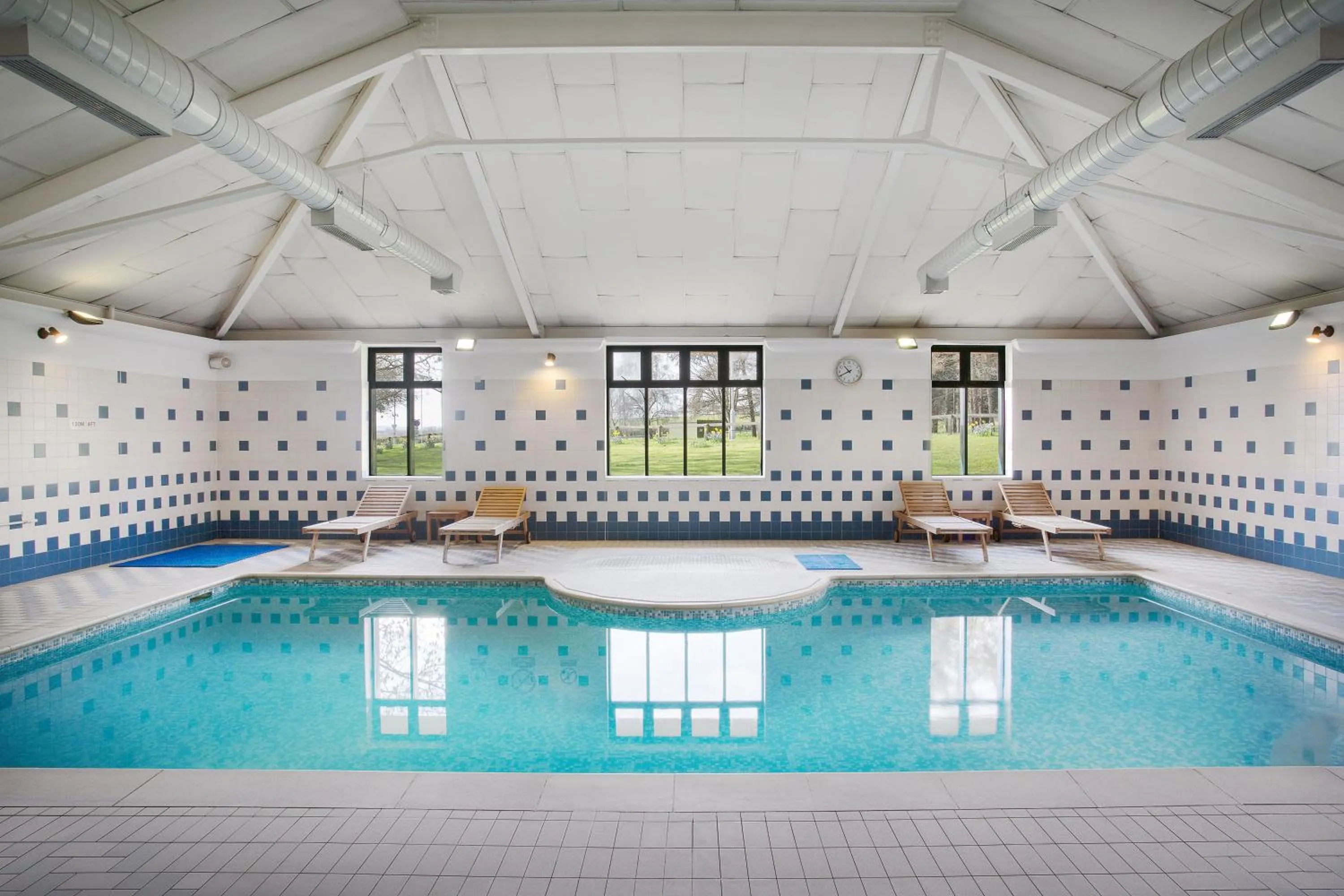 Swimming pool in Leonardo Hotel East Midlands Airport - On-Site
