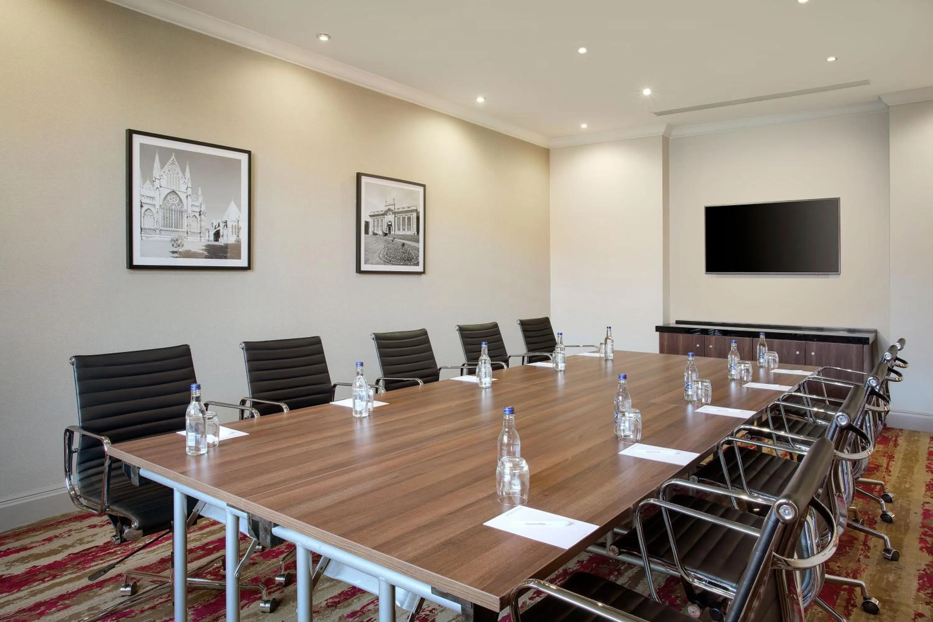 Meeting/conference room in Leonardo Hotel East Midlands Airport - On-Site