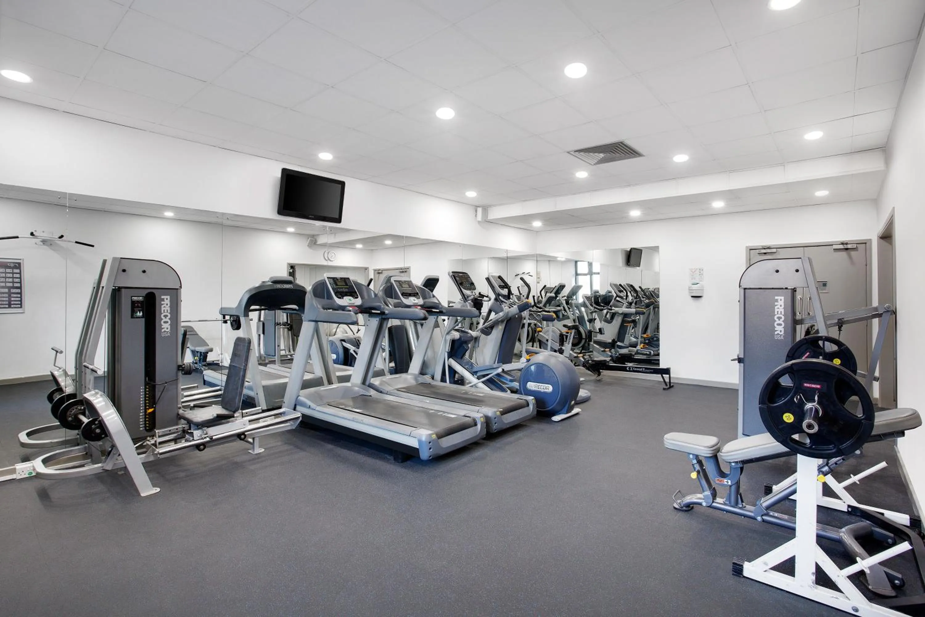 Fitness centre/facilities in Leonardo Hotel East Midlands Airport - On-Site