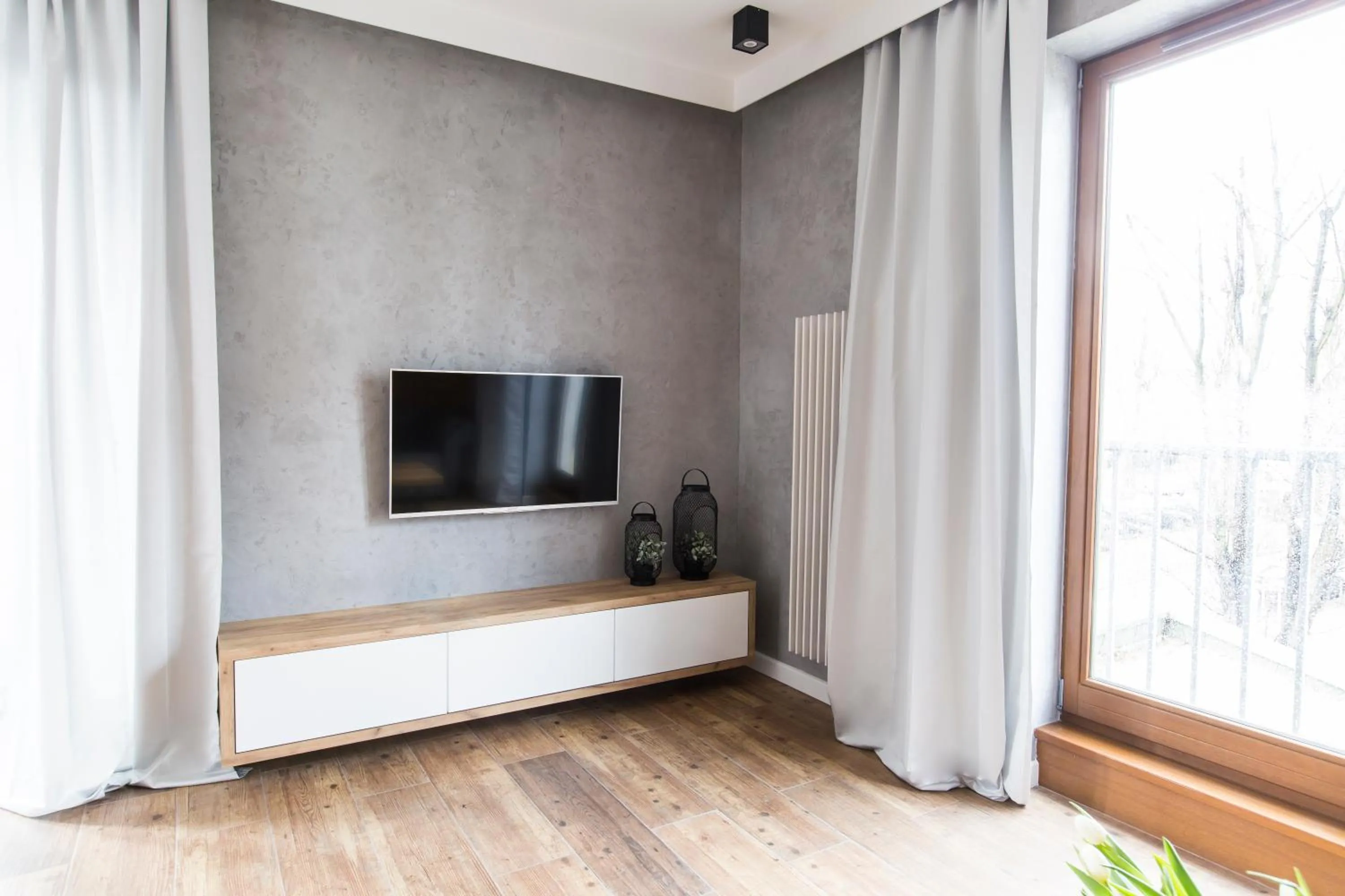 TV and multimedia in Homewell Apartments Maraton Gardens