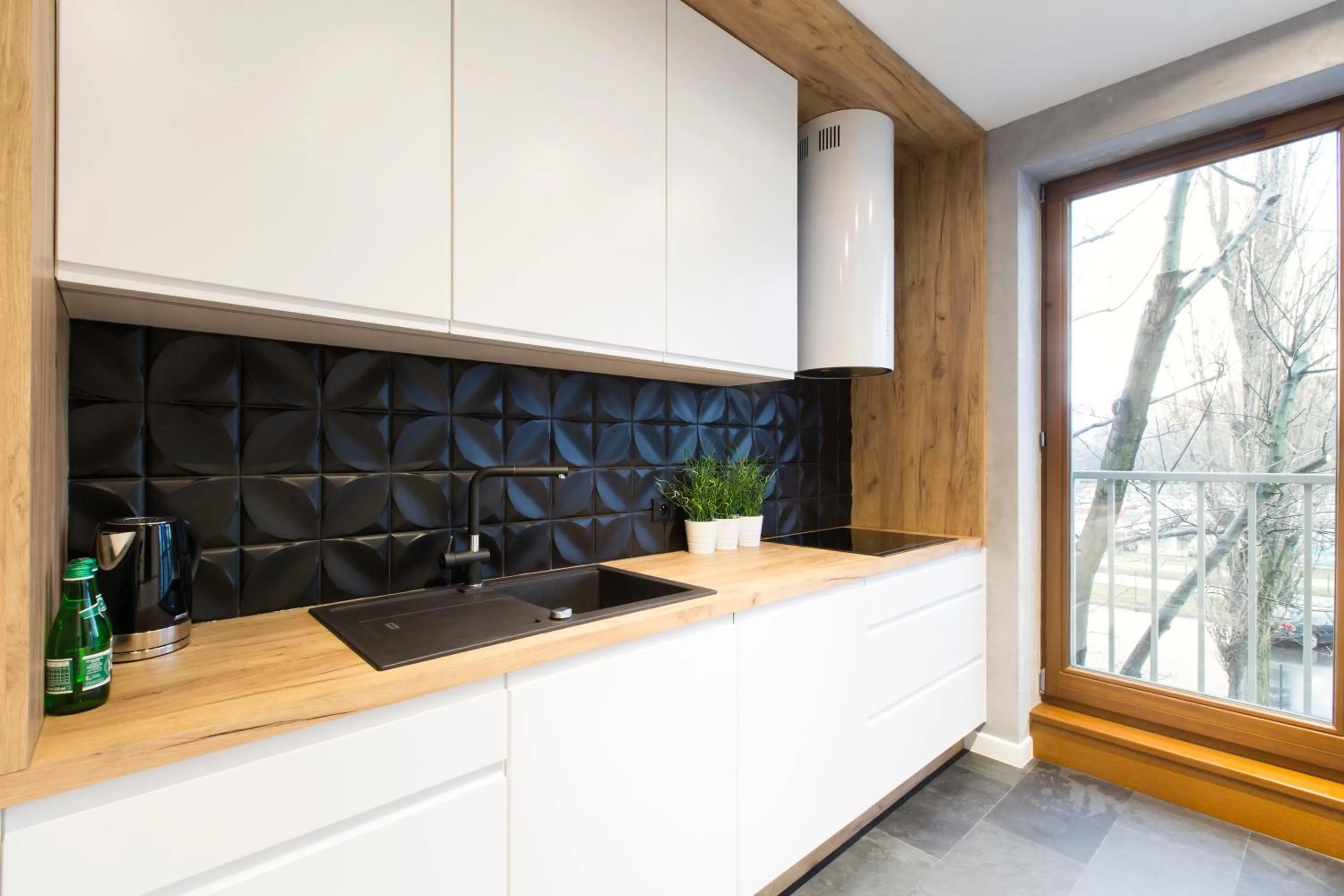 Kitchen or kitchenette in Homewell Apartments Maraton Gardens