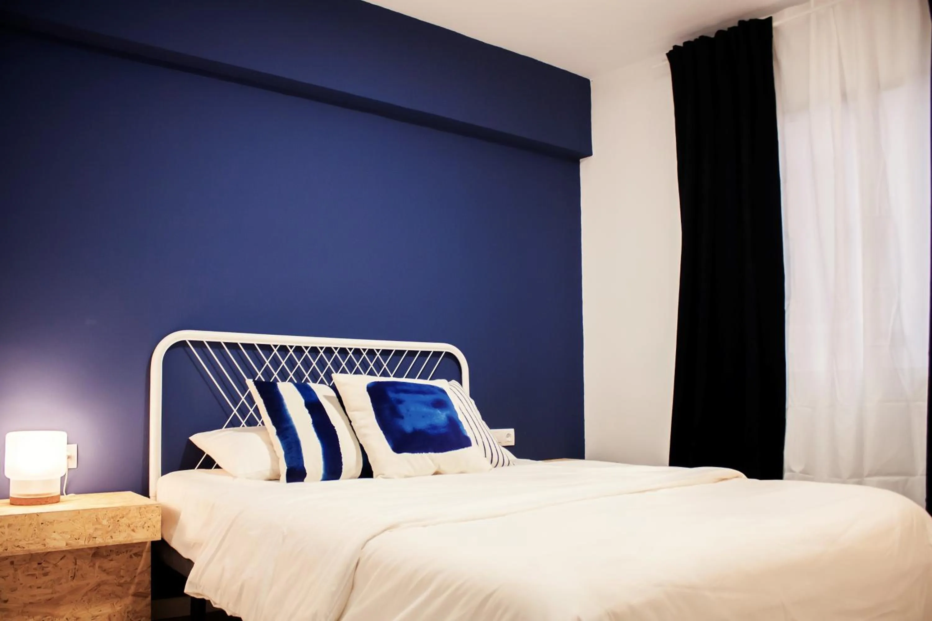 Photo of the whole room, Bed in B&B El Mercat