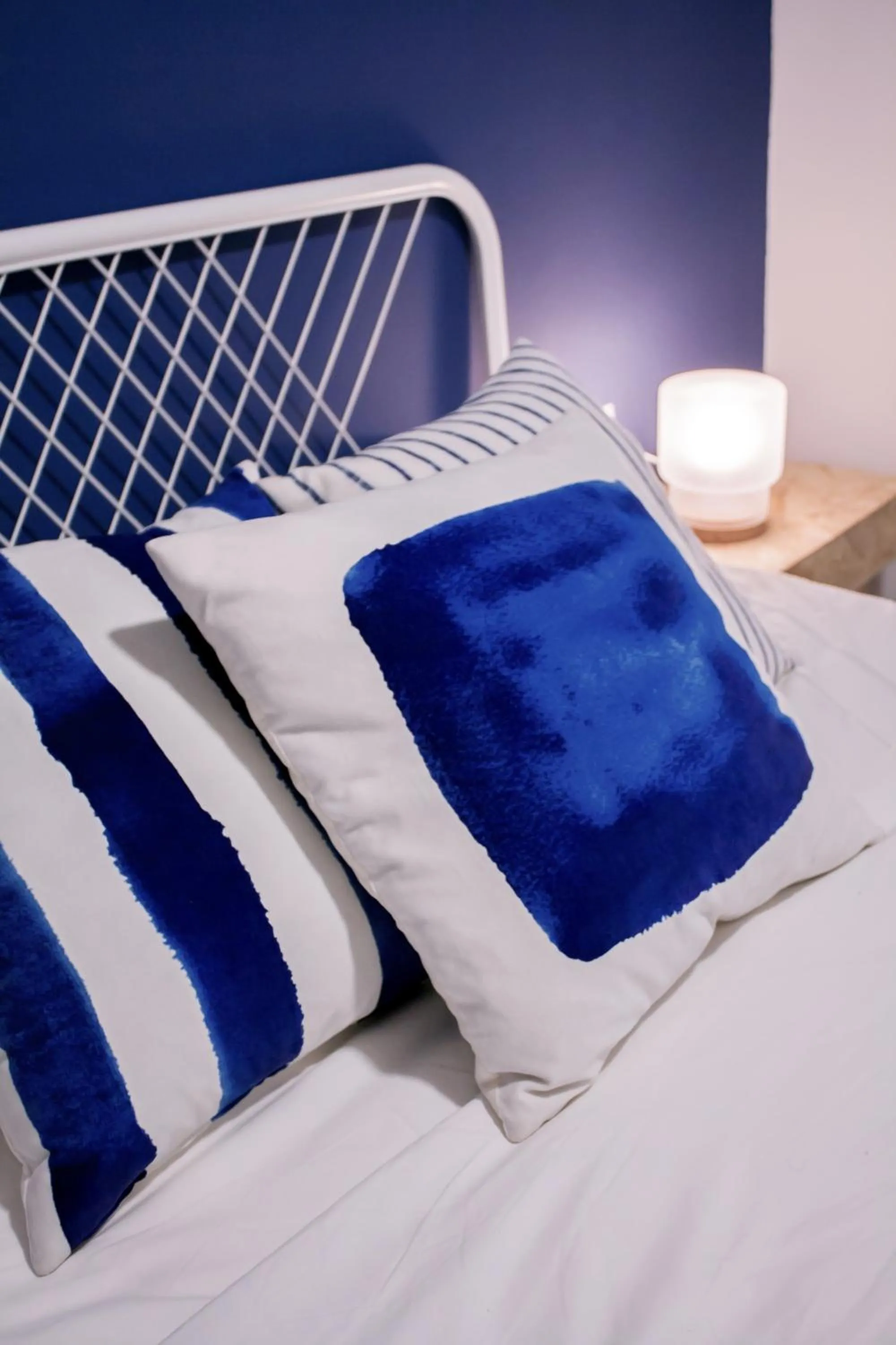 Decorative detail, Bed in B&B El Mercat