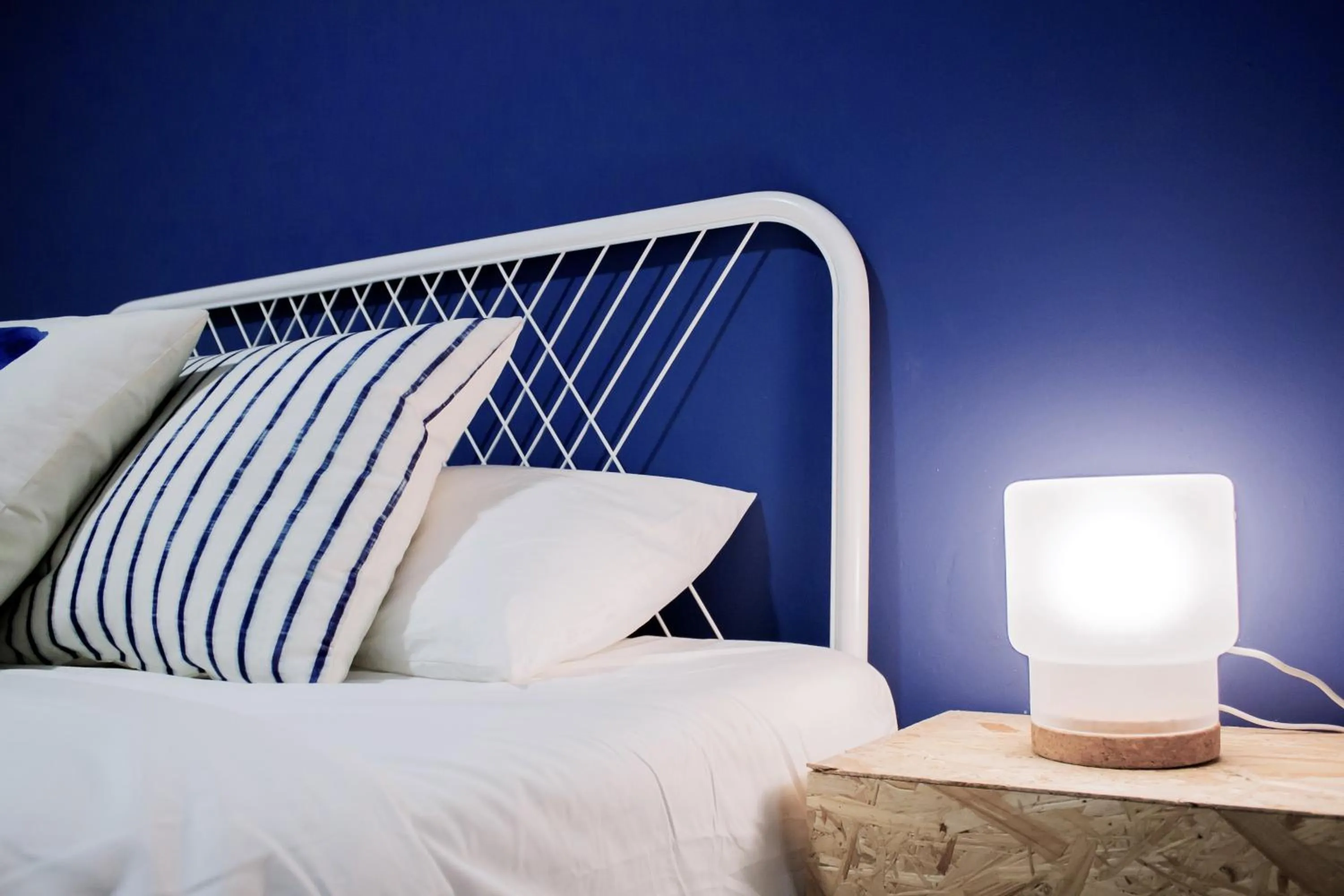 Decorative detail, Bed in B&B El Mercat