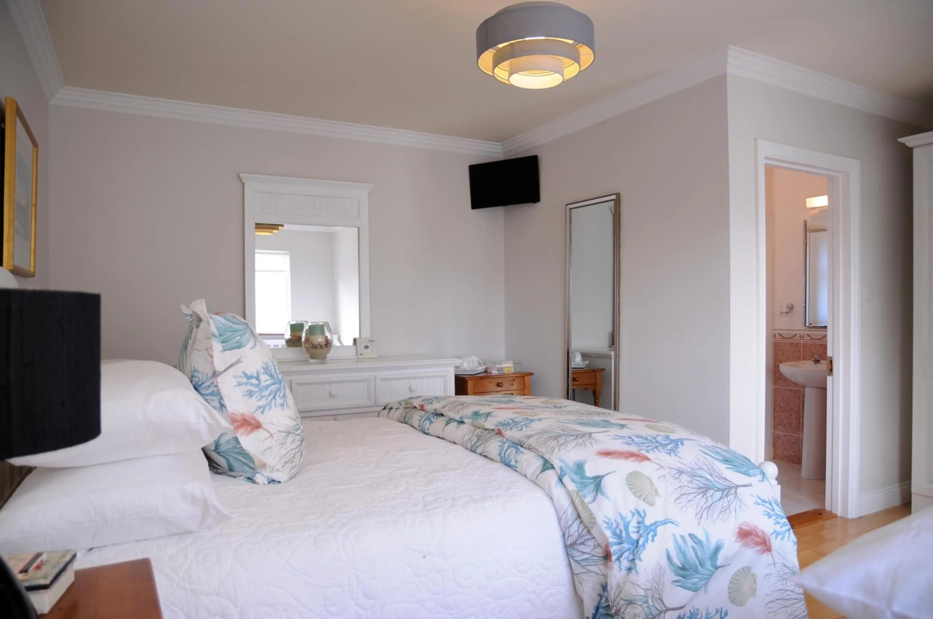 Bed in Short Strand Dingle