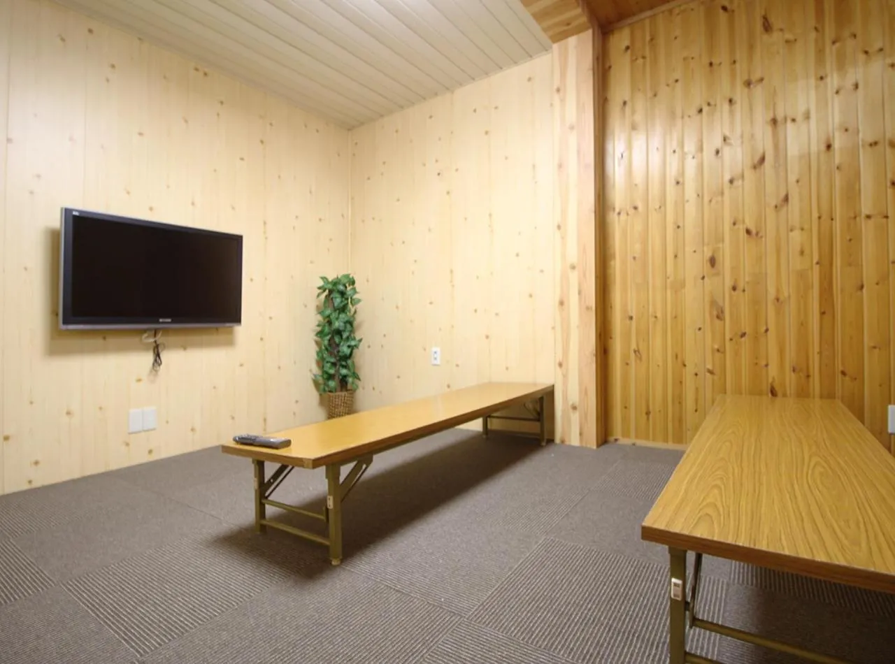 Public Bath in Hotel Verresel