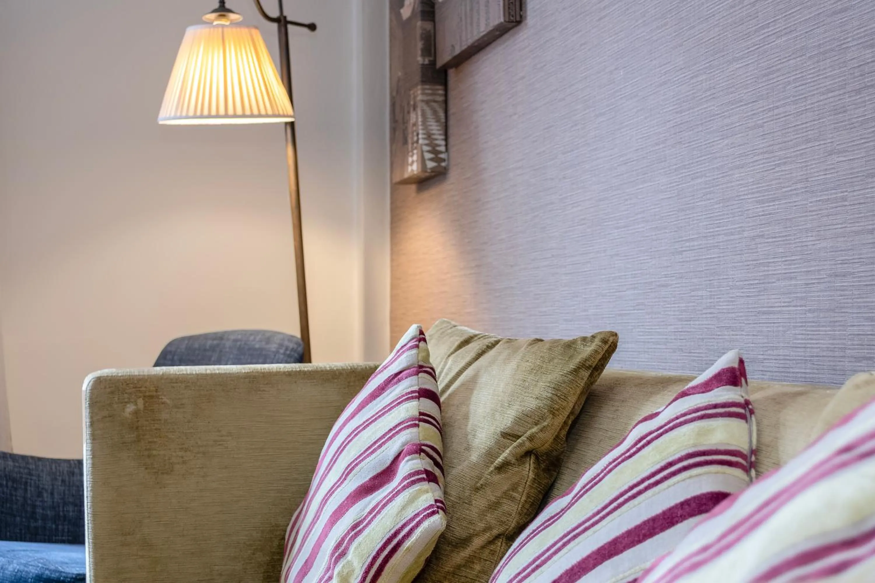 Bedroom, Bed in Winchester Wessex Hotel by Sunday