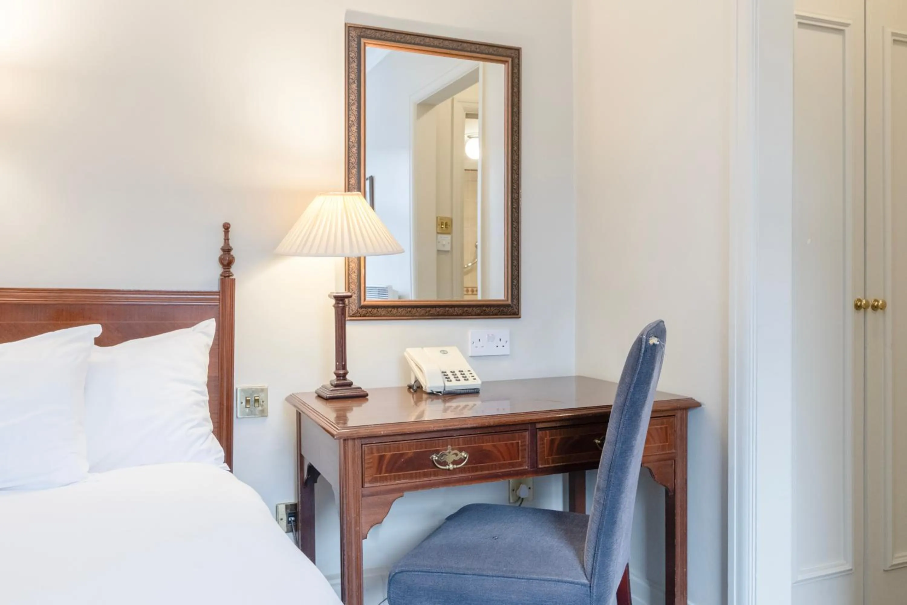 Bed in Winchester Wessex Hotel by Sunday