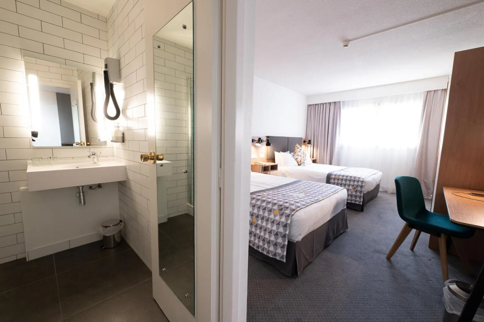 Shower, Bed in Holiday Inn Calais-Centre by IHG