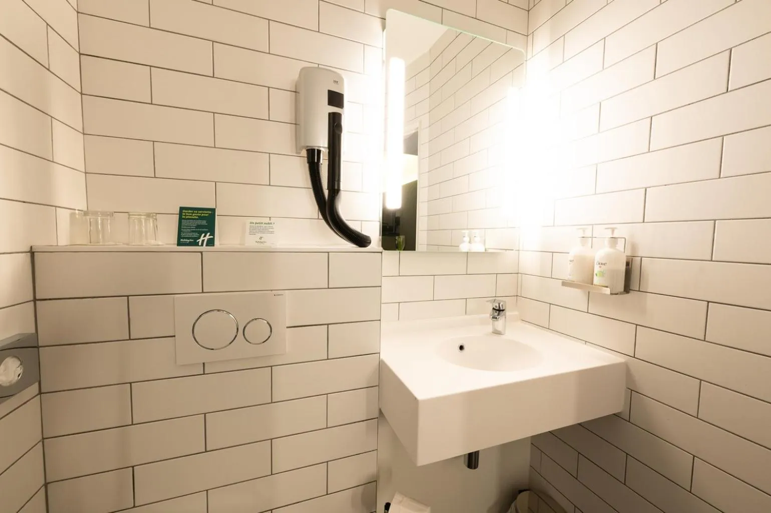 Holiday Inn Calais-Centre by IHG