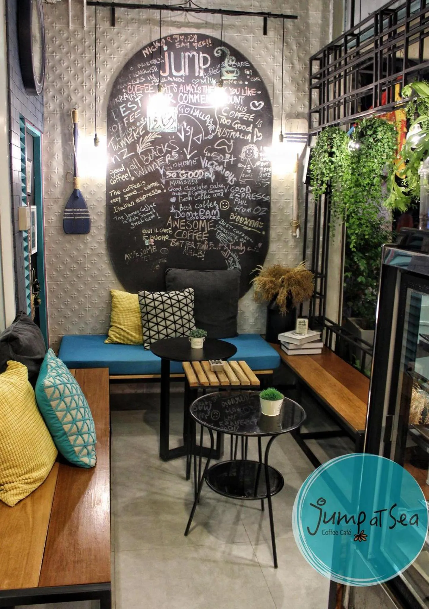 Restaurant/places to eat in Ku at sea