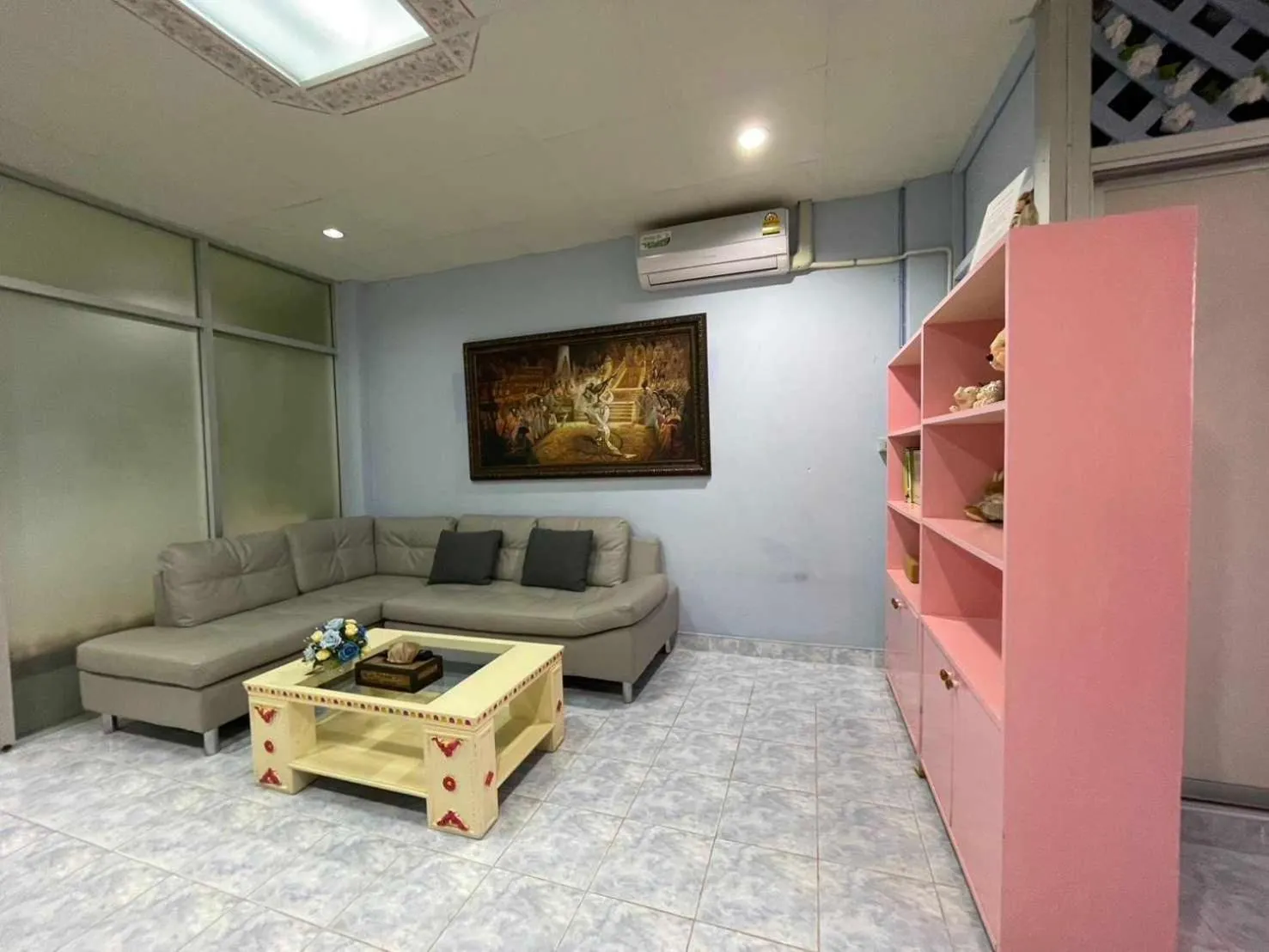 Lobby or reception in OYO 75486 Anna Residence Jomtien