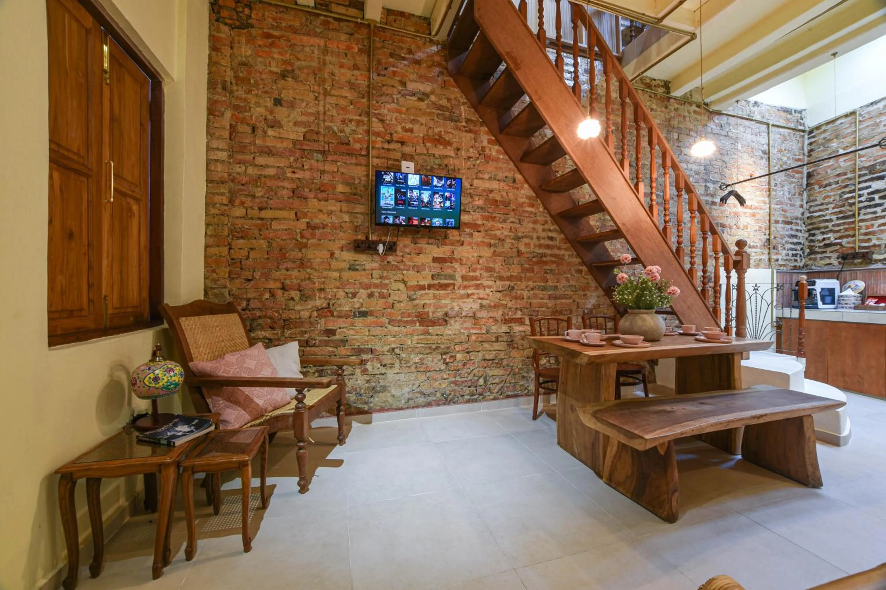 Seating area in Ohana House HQ