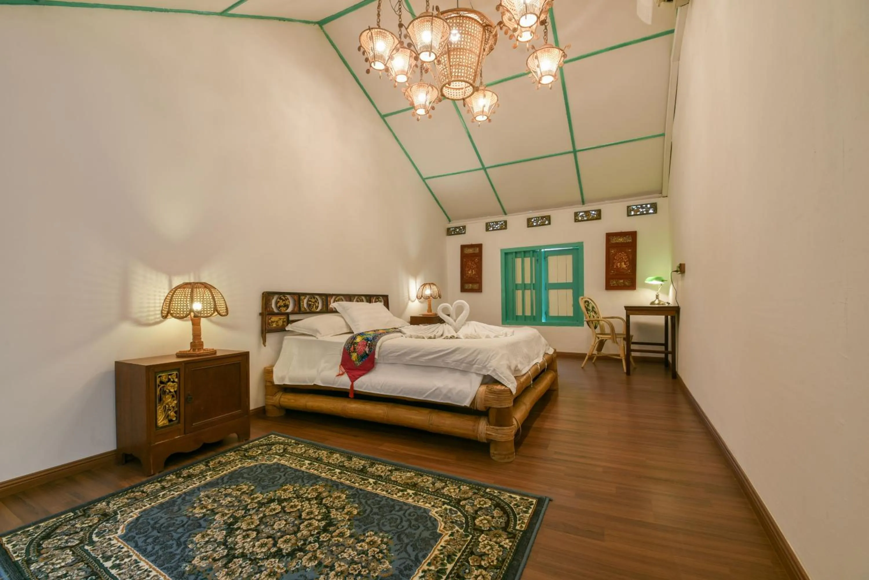 Bedroom, Bed in Ohana House HQ