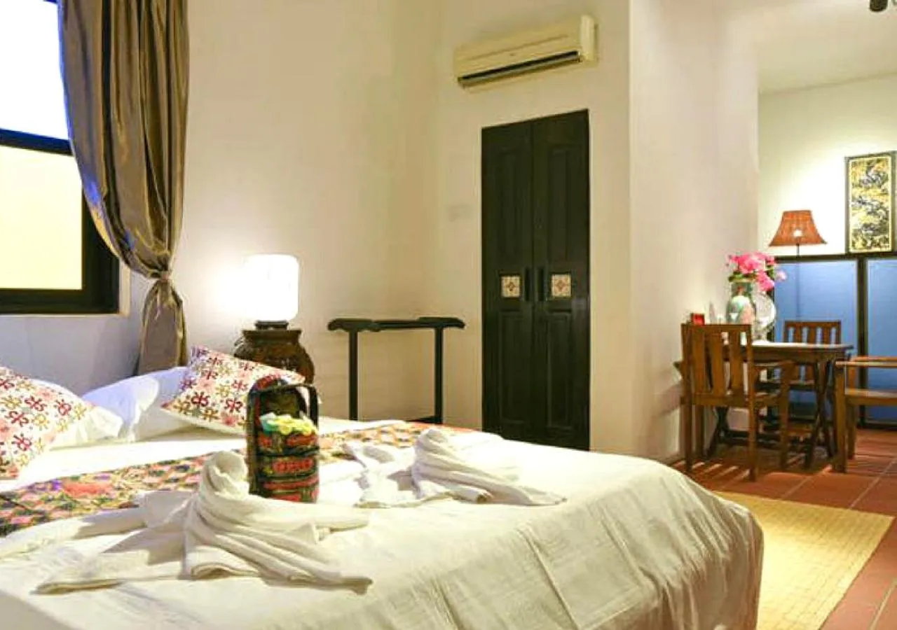 Bed in Ohana House HQ