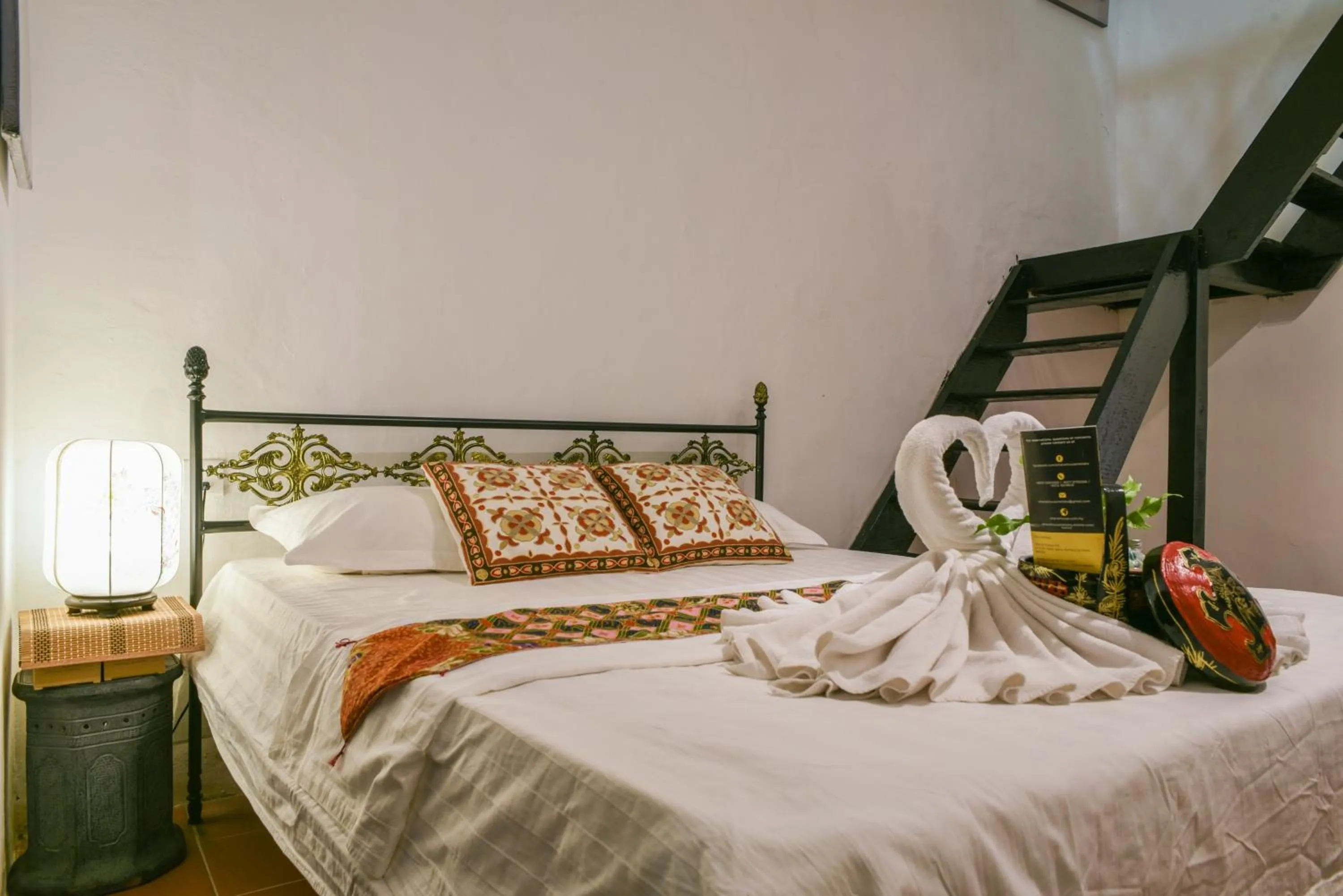 Bed in Ohana House HQ