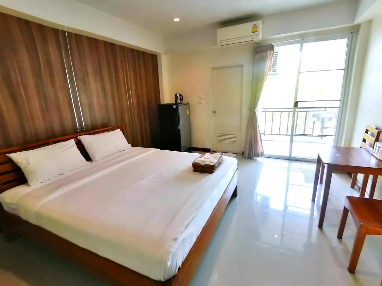 Bed in Grand Lopburi